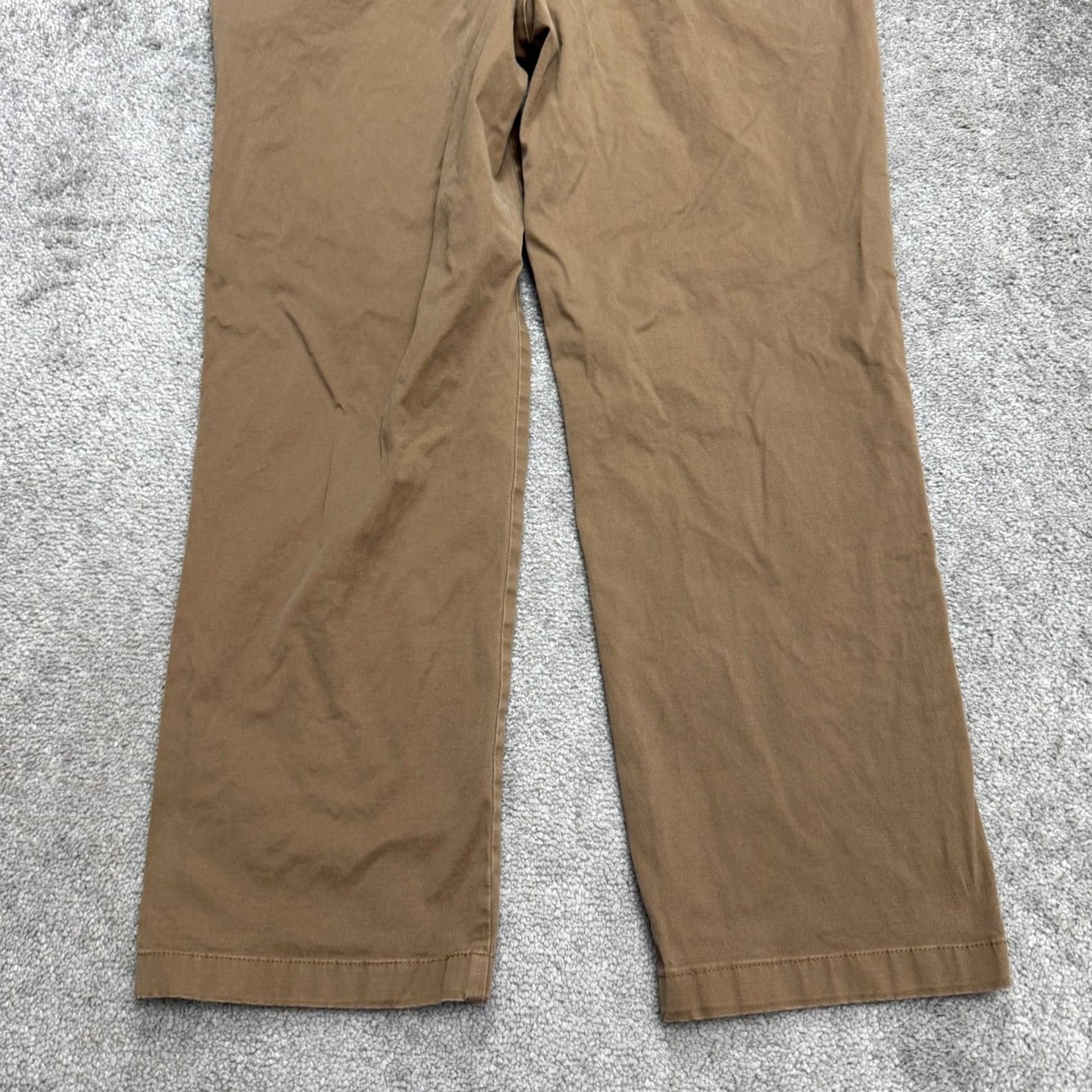 Vineyard Vines Vineyard Vines Chino Pants Mens 38x32 Brown Flat Front Canvas Cotton Spandex Regular Straight Capable of Travel Workwear Casual Size US 38 / EU 54 - 6 Thumbnail