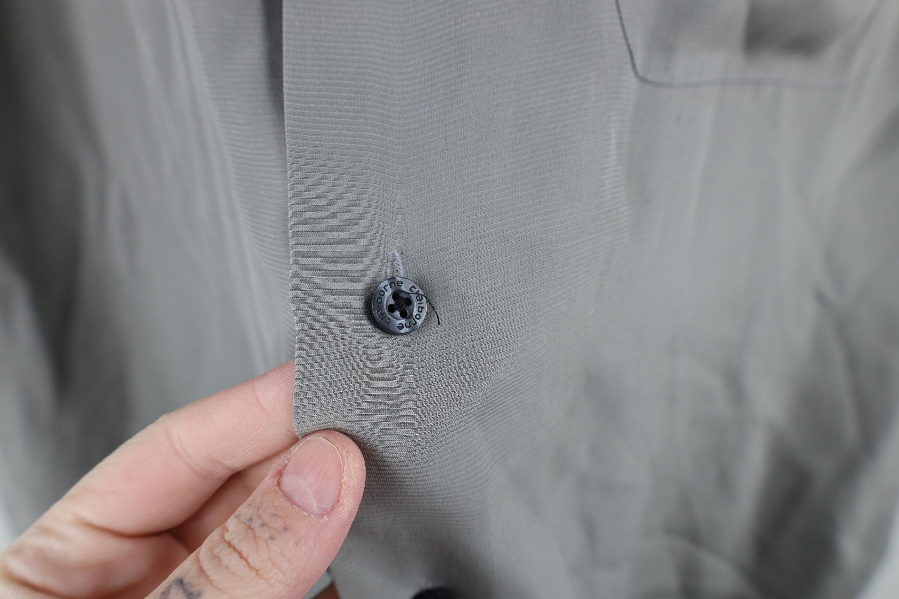 Vintage Vintage 90s Streetwear Silk Short Sleeve Button Shirt Gray Size US M / EU 48-50 / 2 - 4 Thumbnail