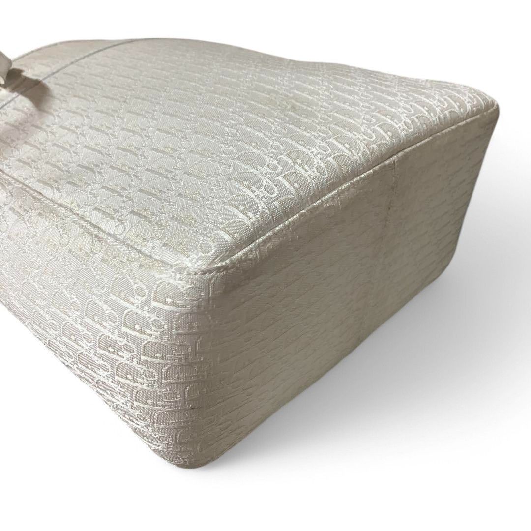 Dior Dior - White Leather Handbag Shoulder Bag Monogram Vintage Size ONE SIZE - 4 Thumbnail