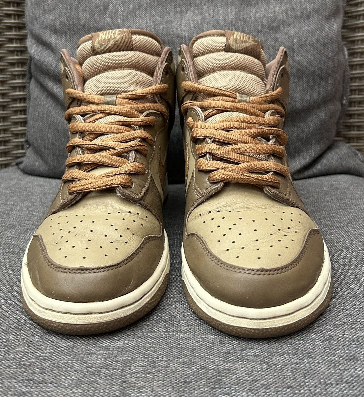 Nike Vintage 2003 Nike Dunk High “UNSTUSSY” Hay Maple Taupe Size US 10 / EU 43 - 2 Thumbnail
