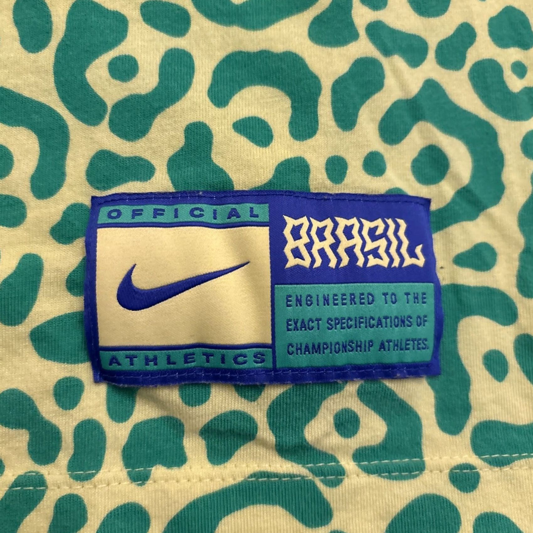 Nike Nike Brazil Soccer Ignite T-Shirt XL Crew Neck Cheetah Print Yellow Adult Mens Rare Size US XL / EU 56 / 4 - 2 Thumbnail