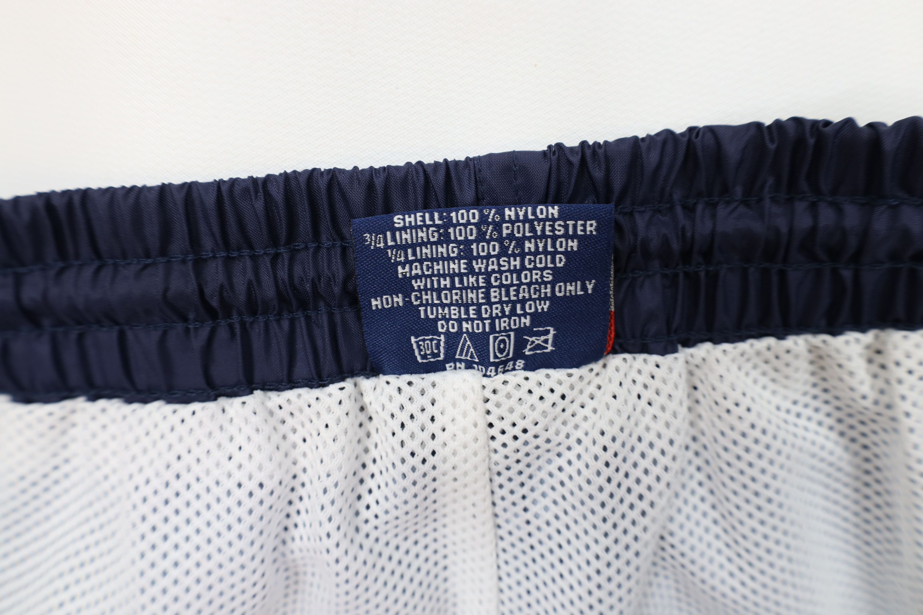 Vintage Vintage 90s University of Michigan Lined Windbreaker Pants Size US 38 / EU 54 - 9 Thumbnail