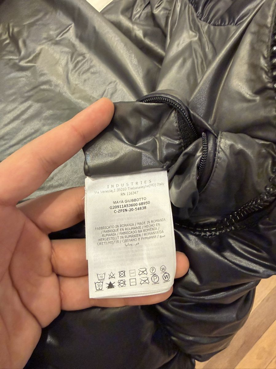 Moncler Moncler Maya Guibbotto Down Jacket- Black Size US S / EU 44-46 / 1 - 5 Thumbnail