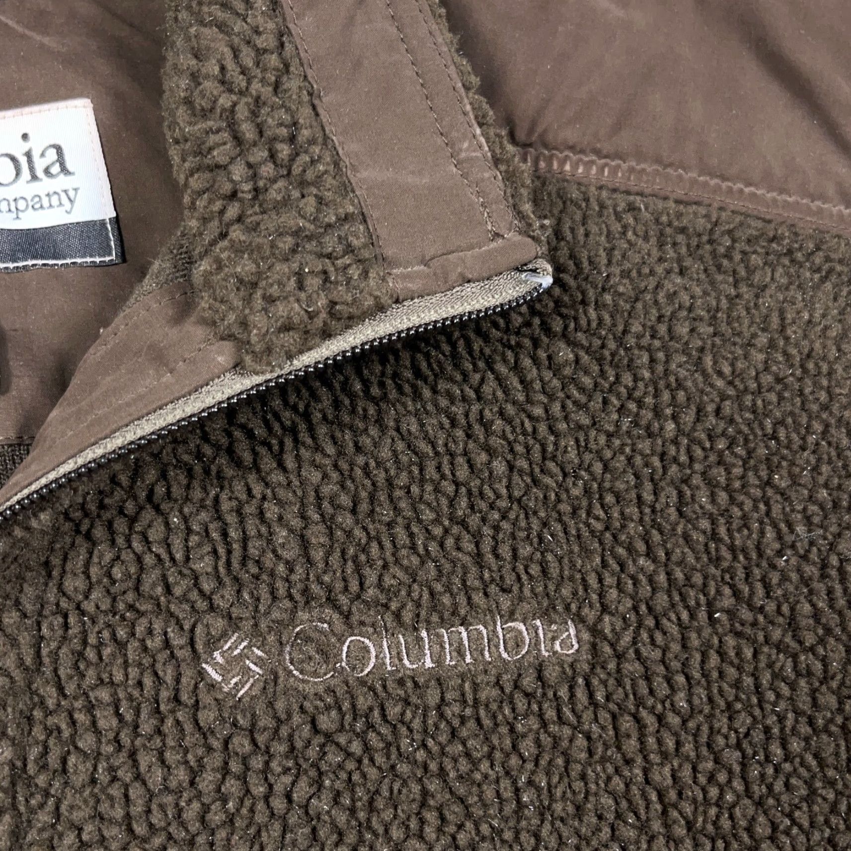 Vintage Vintage Columbia Jacket Men L Dark Brown Sherpa Fleece Elbow Pads Teddy Jacket Coat Navy Logo Zipper Pockets Folding Bottom? Size US L / EU 52-54 / 3 - 6 Thumbnail