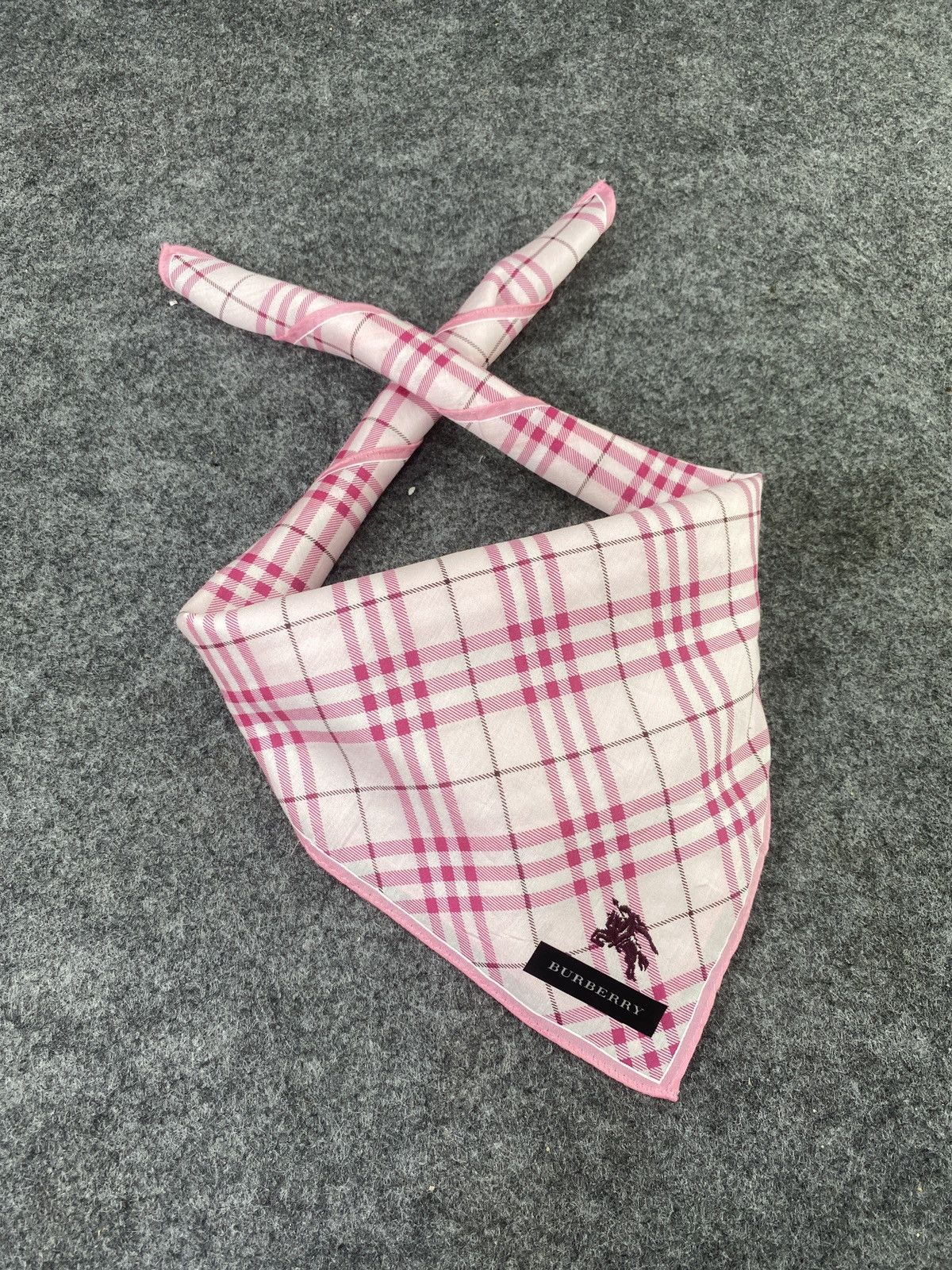 Burberry × Vintage Burberry Handkerchief / Bandana / Neckerchief- B026 Size ONE SIZE - 1 Thumbnail