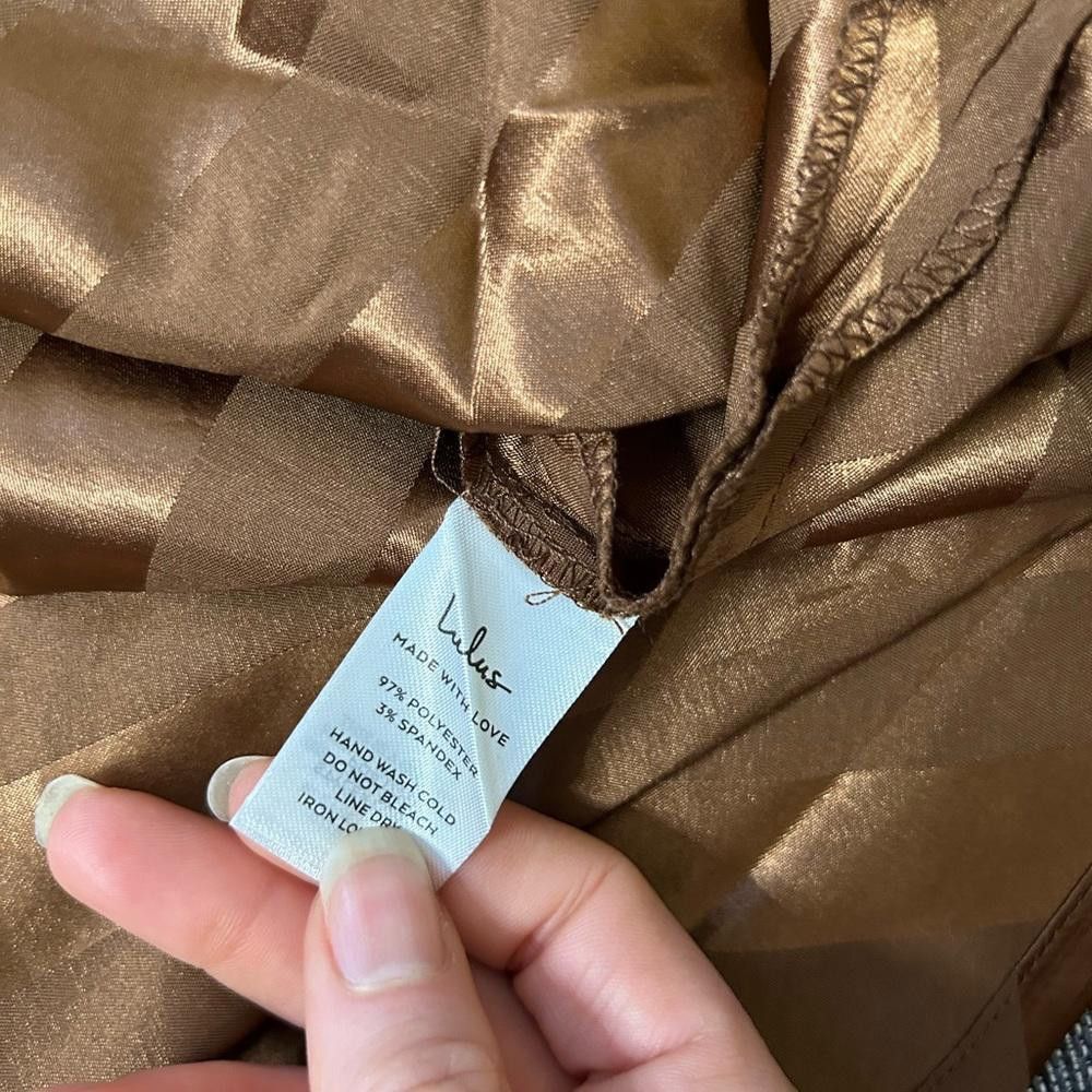 Lulus Lulus l NWT Sophisticate Bronze Satin Maxi Dress Small Size S / US 4 / IT 40 - 7 Thumbnail