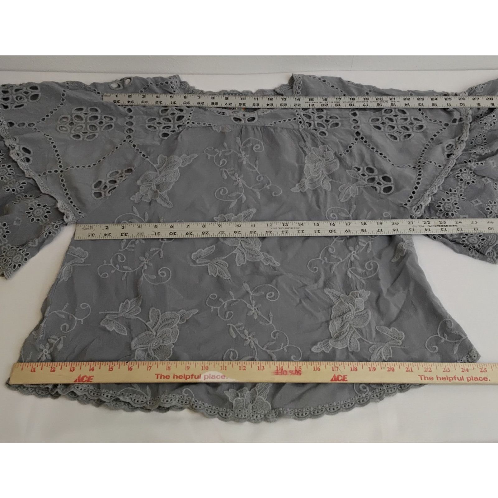 Johnny Was Johnny Was Embroidered Top Women's S Light Blue Gray Eyelets Size S / US 4 / IT 40 - 8 Thumbnail