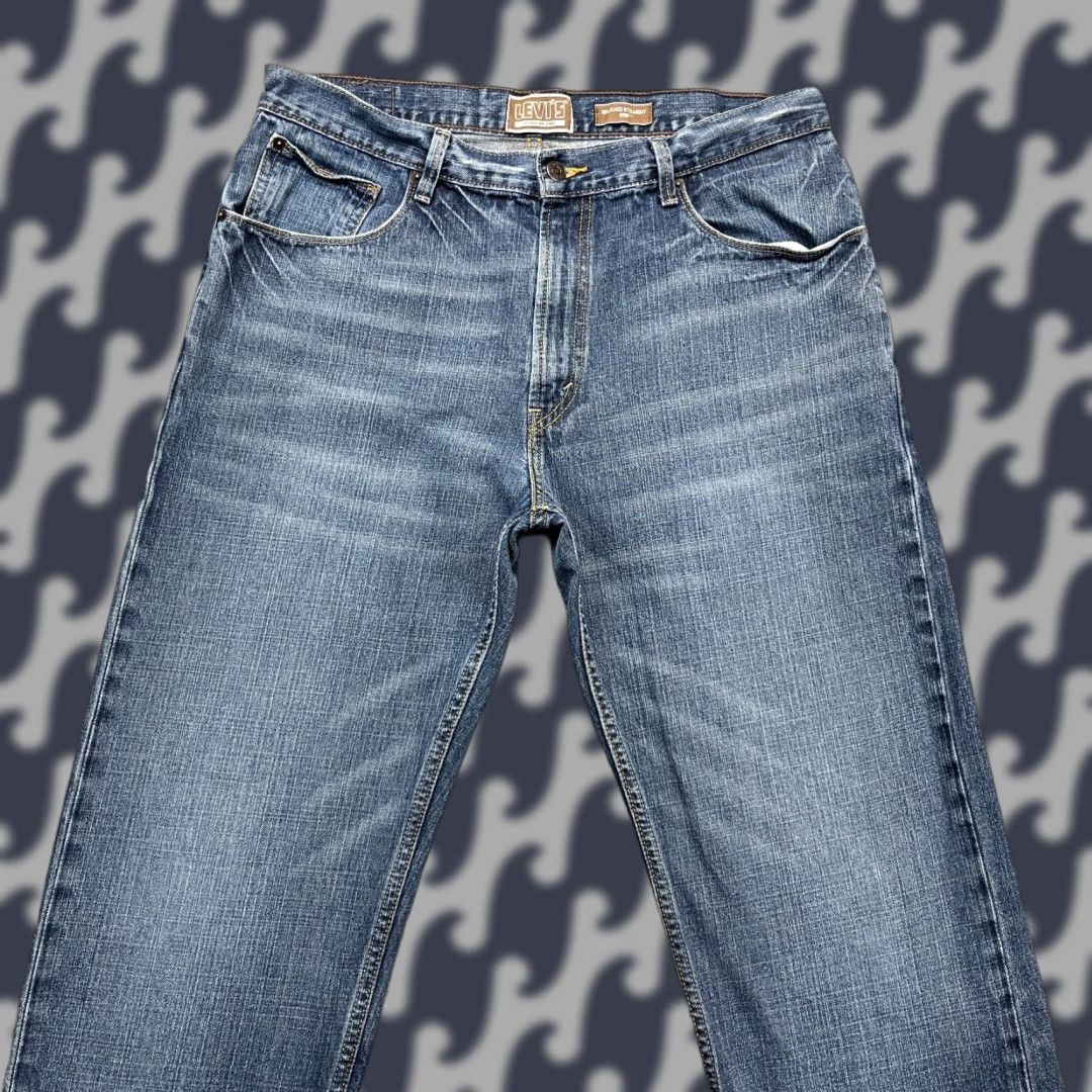 Levi's Levi's 559 Jeans Mens 36x31 Relaxed Straight Denim Blue 5-Pocket Button Zip Cotton Logo Distressed Size US 36 / EU 52 - 1 Thumbnail