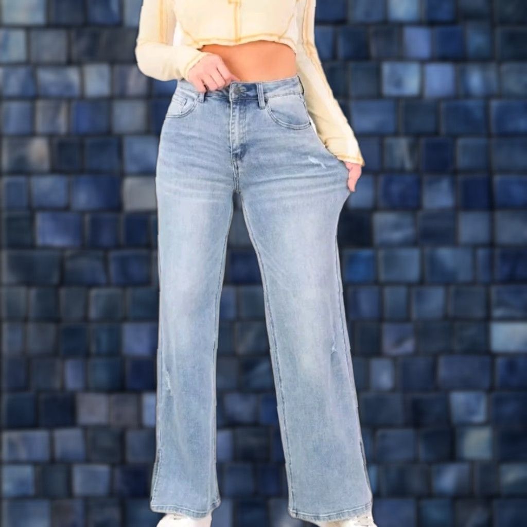 Vintage Risen Jeans Main Selling Point Side Slit 90s Y2K Medium Wash High Rise Wide Leg Womens 6 Regular Wide Leg Jeans Womens Medium Wash Slit 90s Y2K Size 28" / US 6 / IT 42 - 1 Thumbnail