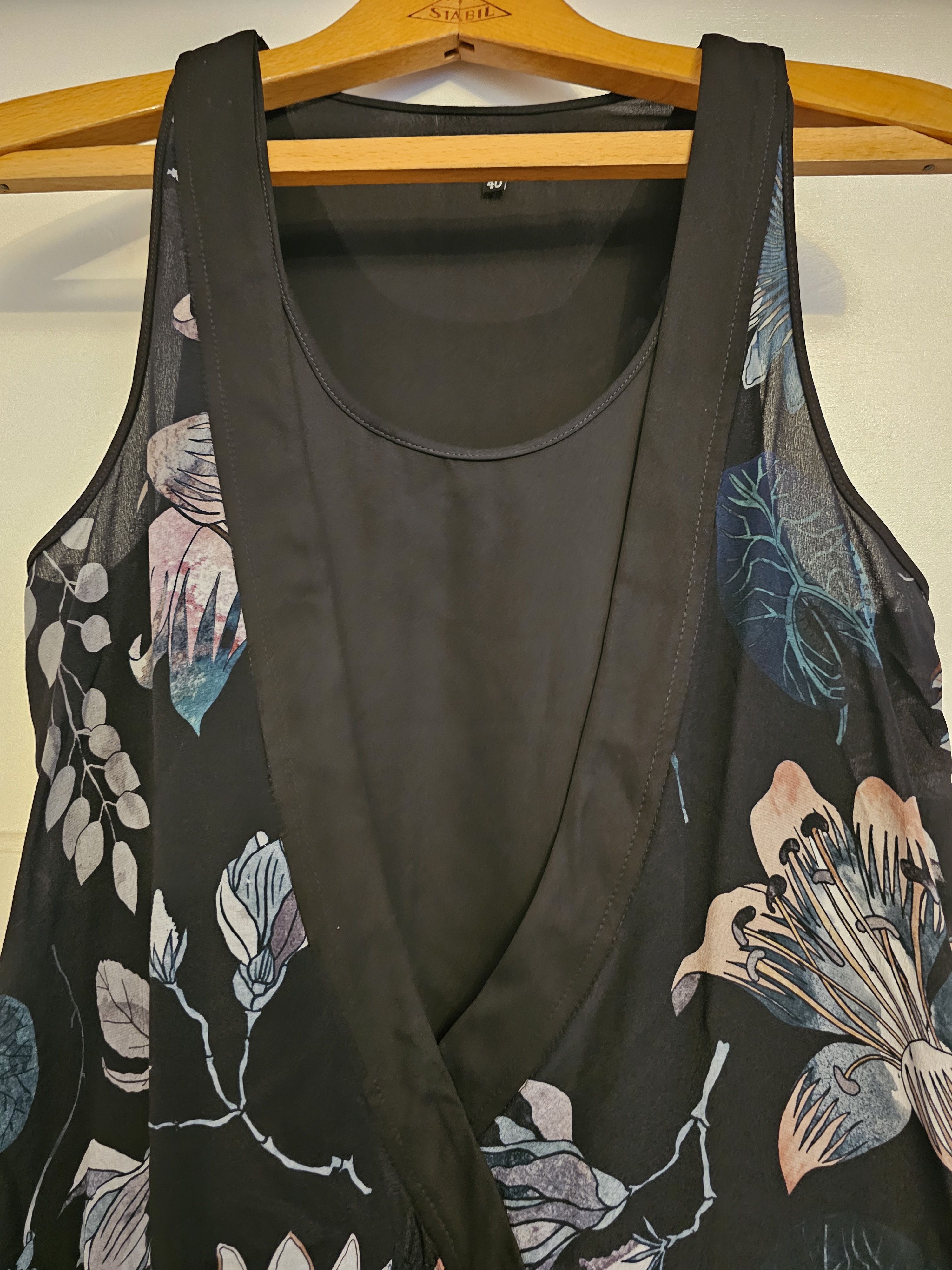 Versace Ganni Versace silk blouse Size S / US 4 / IT 40 - 3 Thumbnail