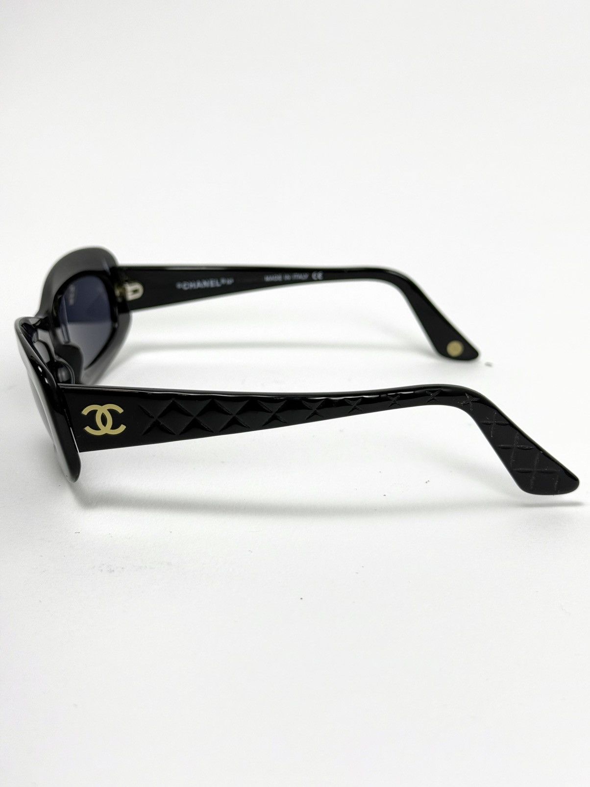 Chanel VINTAGE CHANEL BLACK SUNGLASSES Size ONE SIZE - 3 Thumbnail