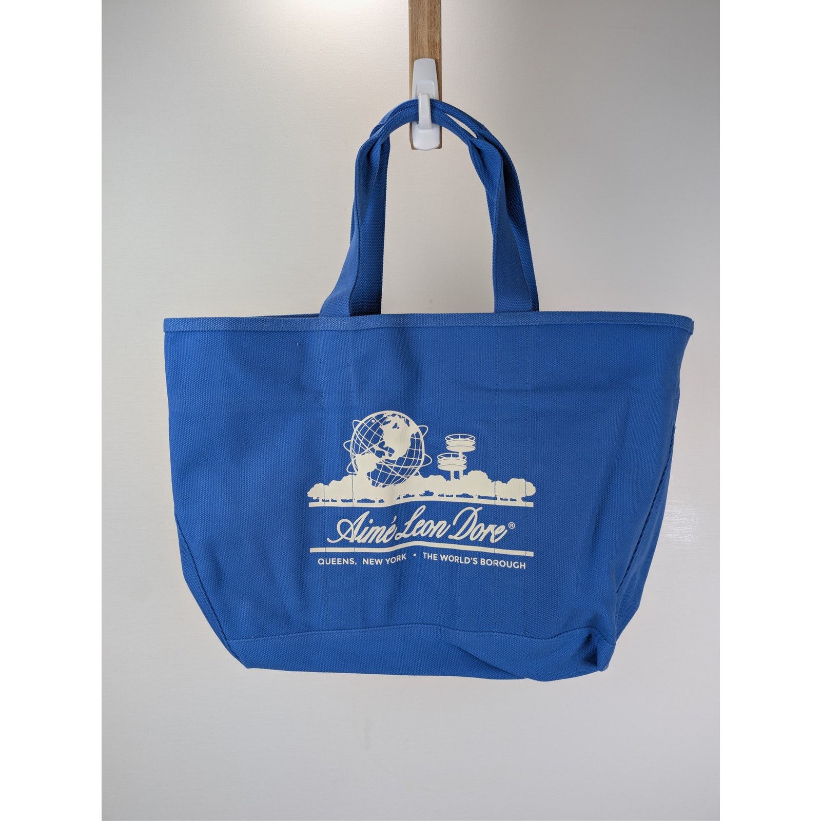 Aime Leon Dore o1rshd1 Size: OS / Unisphere Tote Bag in Royal Blue Size ONE SIZE - 2 Thumbnail