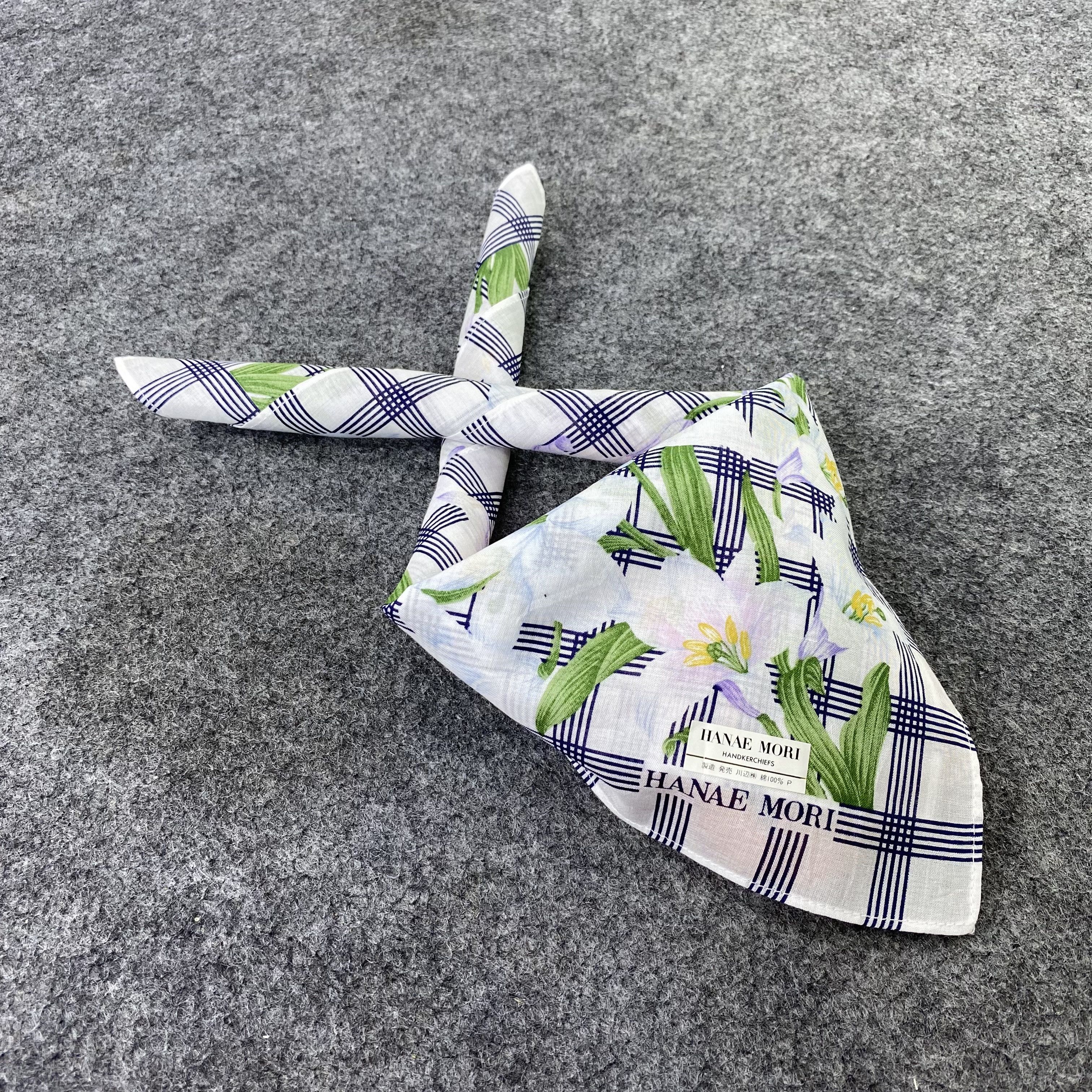 Hanae Mori Hanae Mori Handkerchief / Bandana / Neckerchief-B918 Size ONE SIZE - 1 Thumbnail
