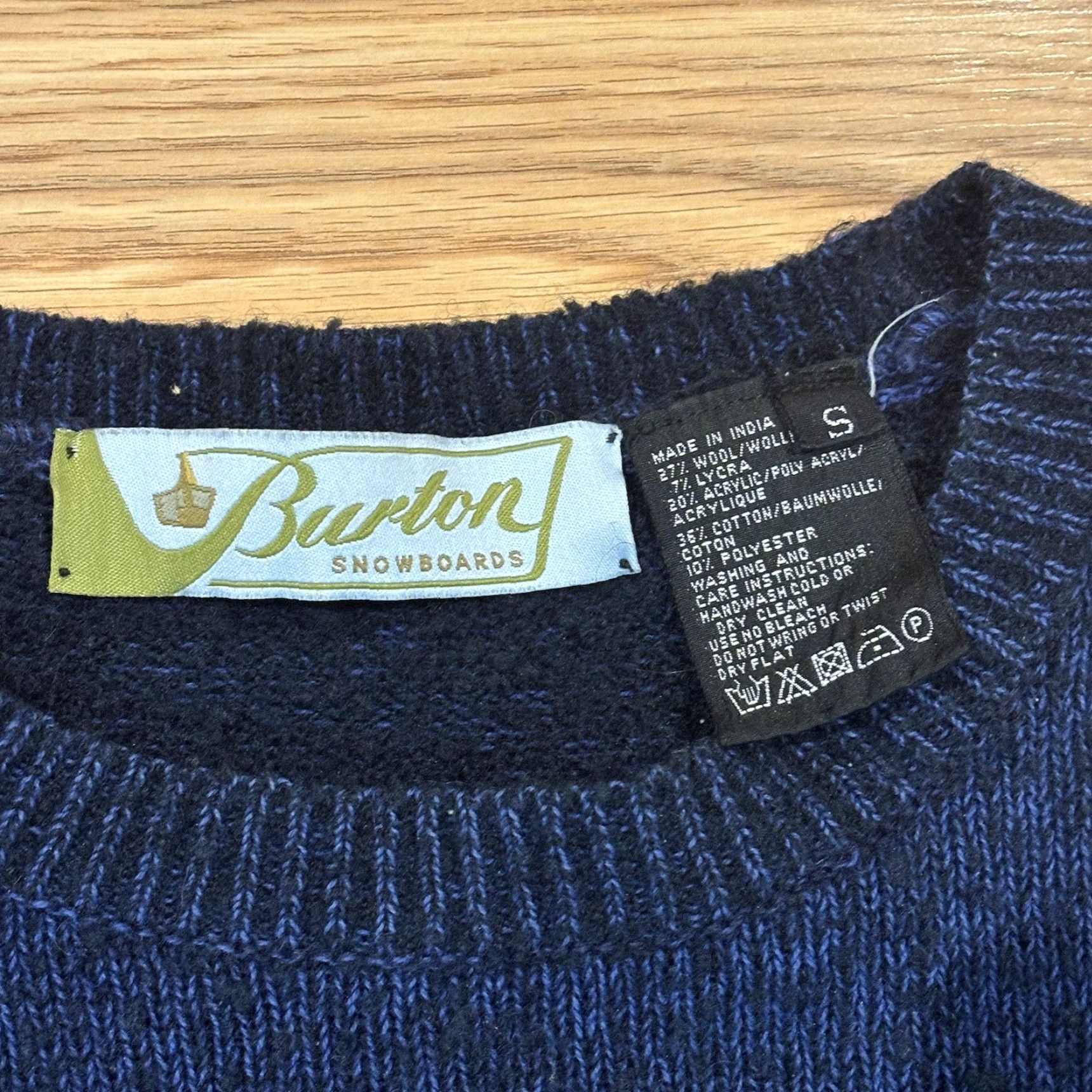 Burton VINTAGE Burton Snowboards Sweater Navy Blue Wool Blend Pullover Men’s Size Small Size US S / EU 44-46 / 1 - 7 Thumbnail
