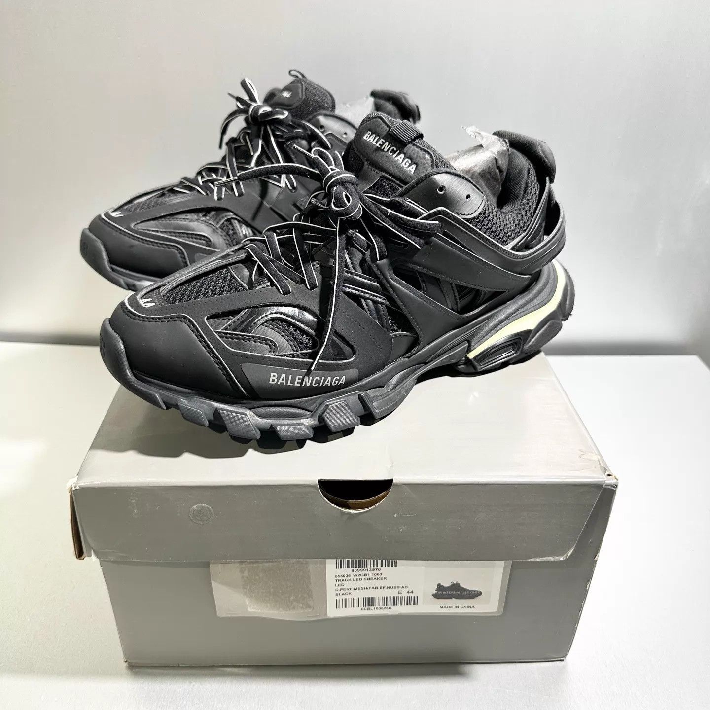 Balenciaga Balenciaga Track Black Led Version 44 EU X6529 Size US 11 / EU 44 - 8 Thumbnail