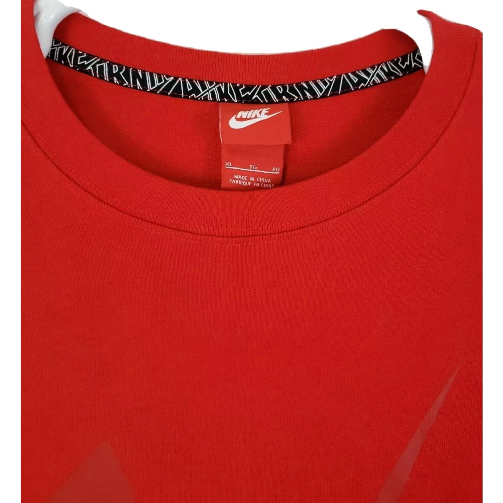 Nike Nike Air Sweater Shirt Mens XL Red Crew Neck Long Sleeve Graphic Print Heavyweight Pullover All Seasons Nike Air Brand Sports 90s-Style Logo Size US XL / EU 56 / 4 - 6 Thumbnail