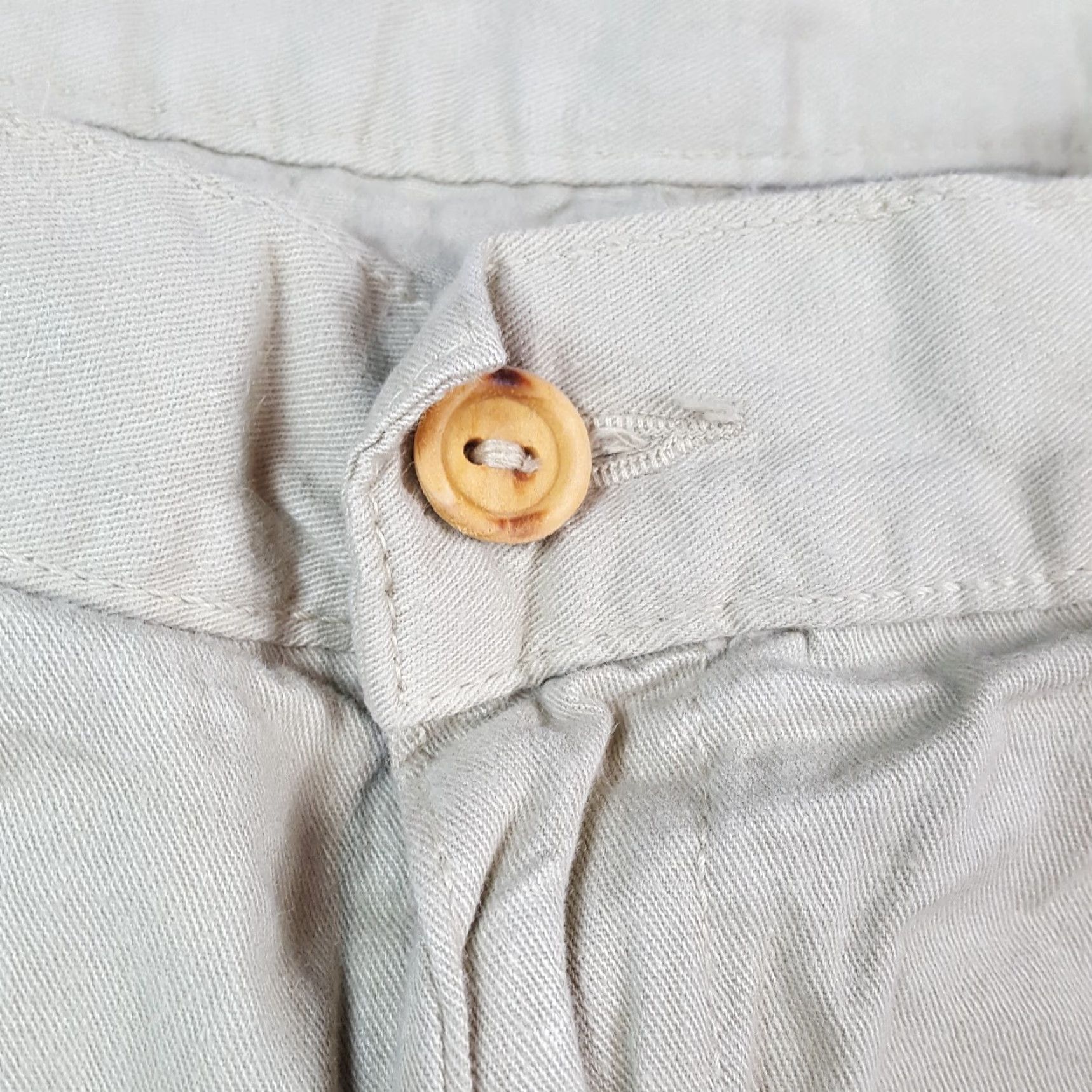 Vintage VINTAGE Grand Slam Men's Chino Shorts Relaxed Fit 38 Khaki Pleated Front Summer Casual Retro Y2K Size US 38 / EU 54 - 3 Thumbnail