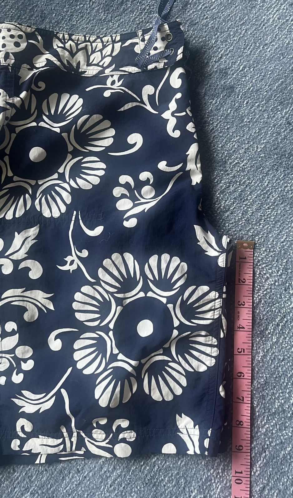 Patagonia Patagonia Men’s Board Short 32 Blue White Floral Swim Trunks Size US 32 / EU 48 - 9 Thumbnail