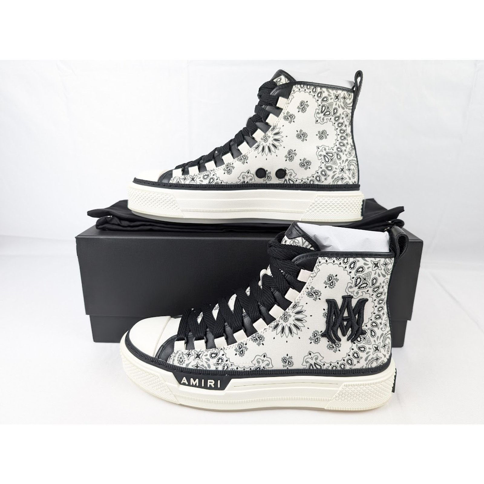 Amiri o1rshd1 Bandana MA Court High Sneakers in White/Black Size US 13 / EU 46 - 17 Thumbnail