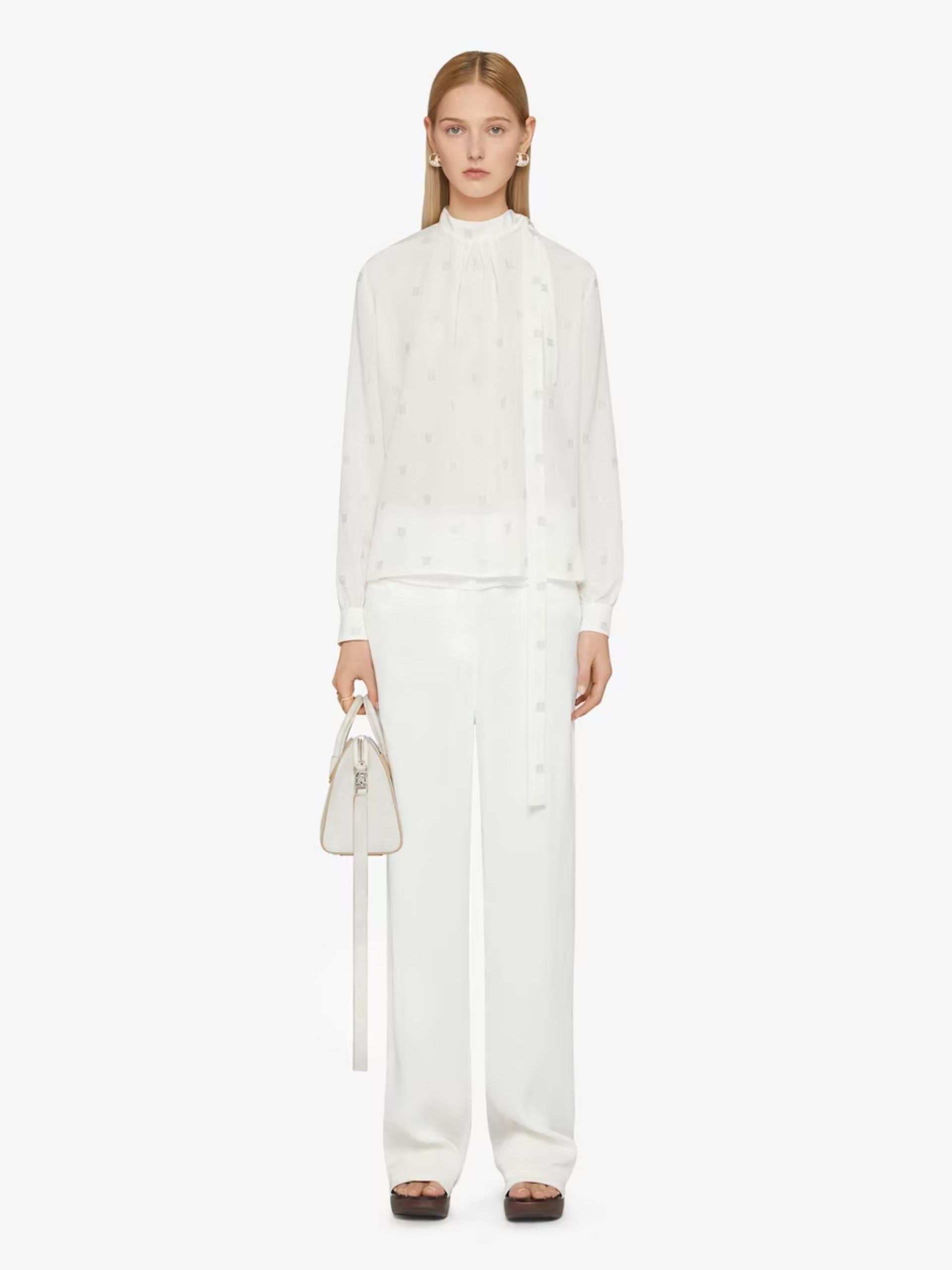 Givenchy o1w1db10325 Lavaliere Long Sleeves Blouse in White Size L / US 10 / IT 46 - 3 Thumbnail