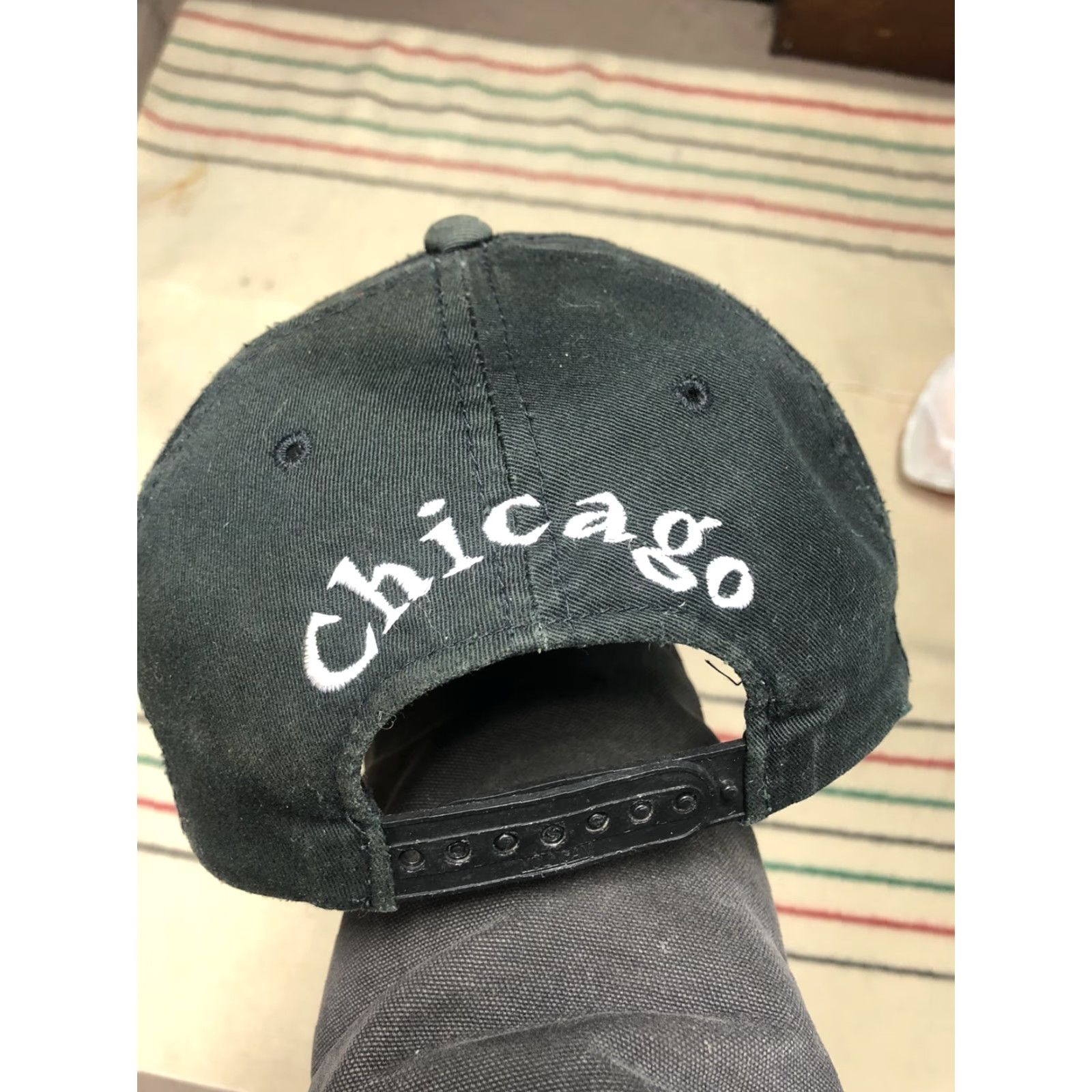 Sports Specialties VINTAGE Sports Specialties SnapBack Hat Chicago Bulls Rare Style Script Spellout Mens Adjustable Black Sports Specialties Hat Size ONE SIZE - 2 Thumbnail
