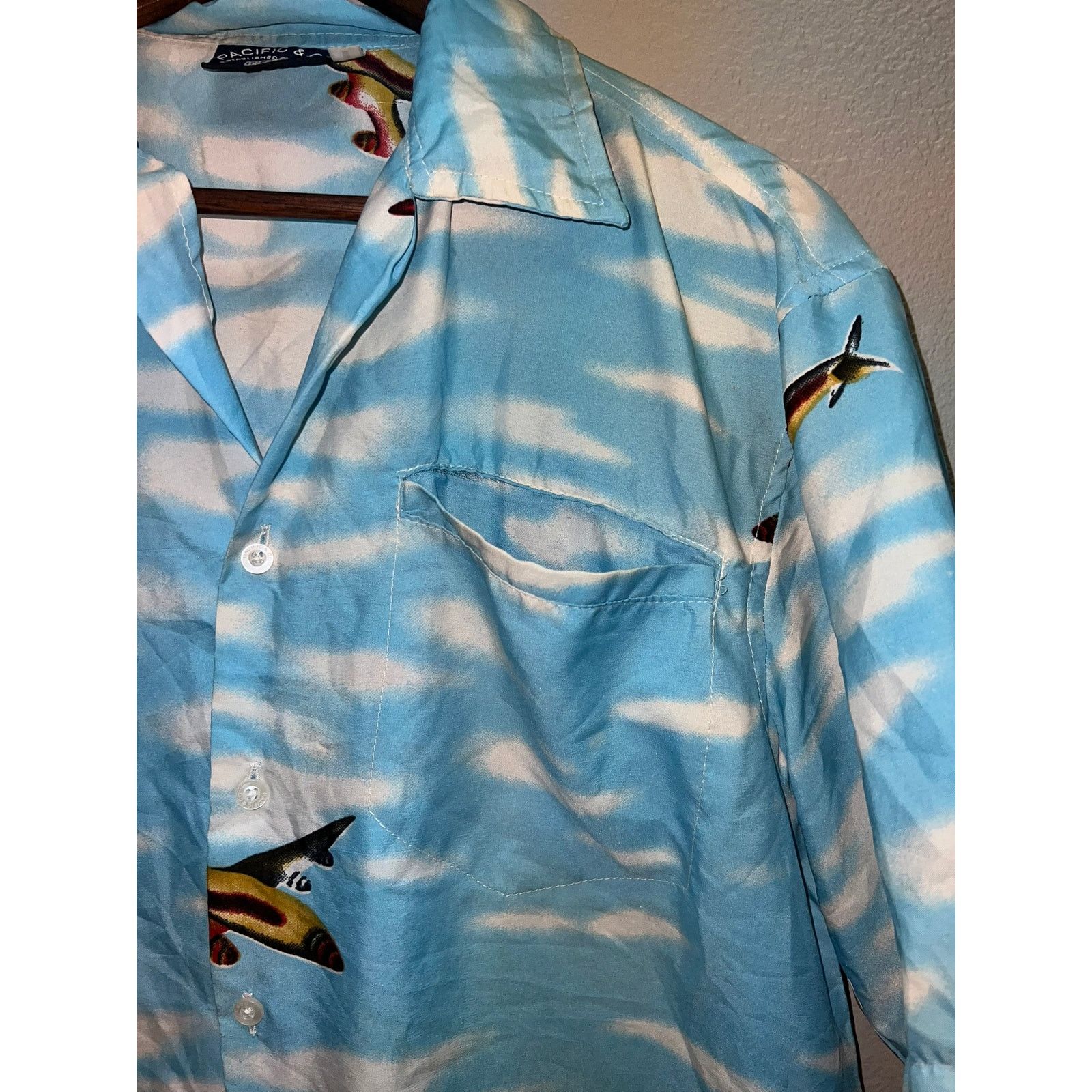 Pacific and Co. Travel With Aloha Hawaiian Plane Volcano Button Down Shirt S Size US S / EU 44-46 / 1 - 6 Thumbnail