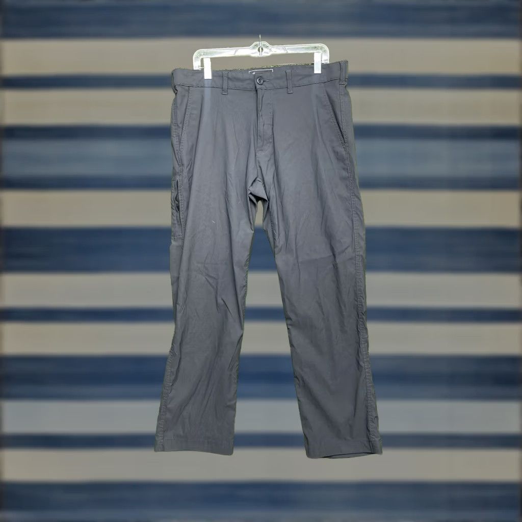 Eddie Bauer Eddie Bauer Travex Pants Mens 36x30 Horizon Guide Flex Black Chino Straight Regular Moisture Wicking Breathable 5-Pocket Logo Modern Travel Casual Size US 36 / EU 52 - 1 Thumbnail
