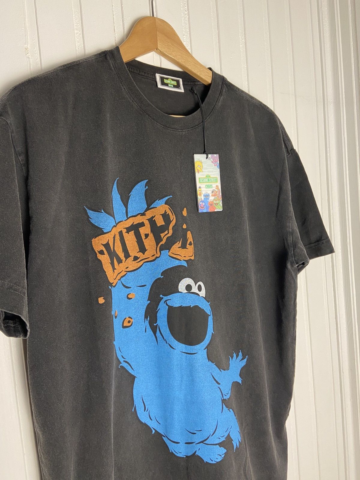 Kith New Kith x Sesame Street Vintage Tee Size S Size US S / EU 44-46 / 1 - 2 Thumbnail