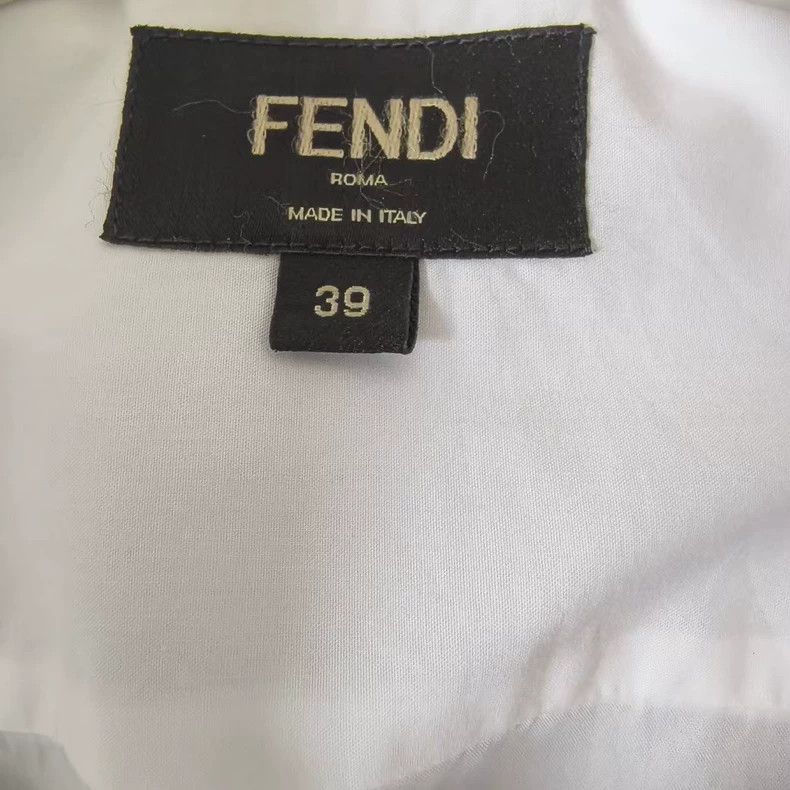 Fendi Fendi size 39 Neck logo shirt Size US XXS / EU 40 - 3 Thumbnail