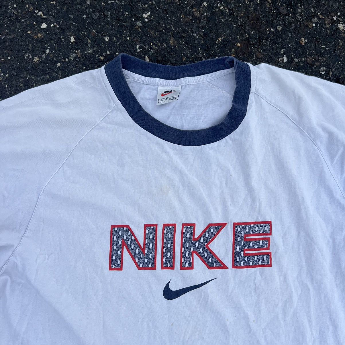 Nike × Vintage 90s Nike Central Swoosh Vintage Y2K Retro Tee T-Shirt Size US XL / EU 56 / 4 - 4 Thumbnail