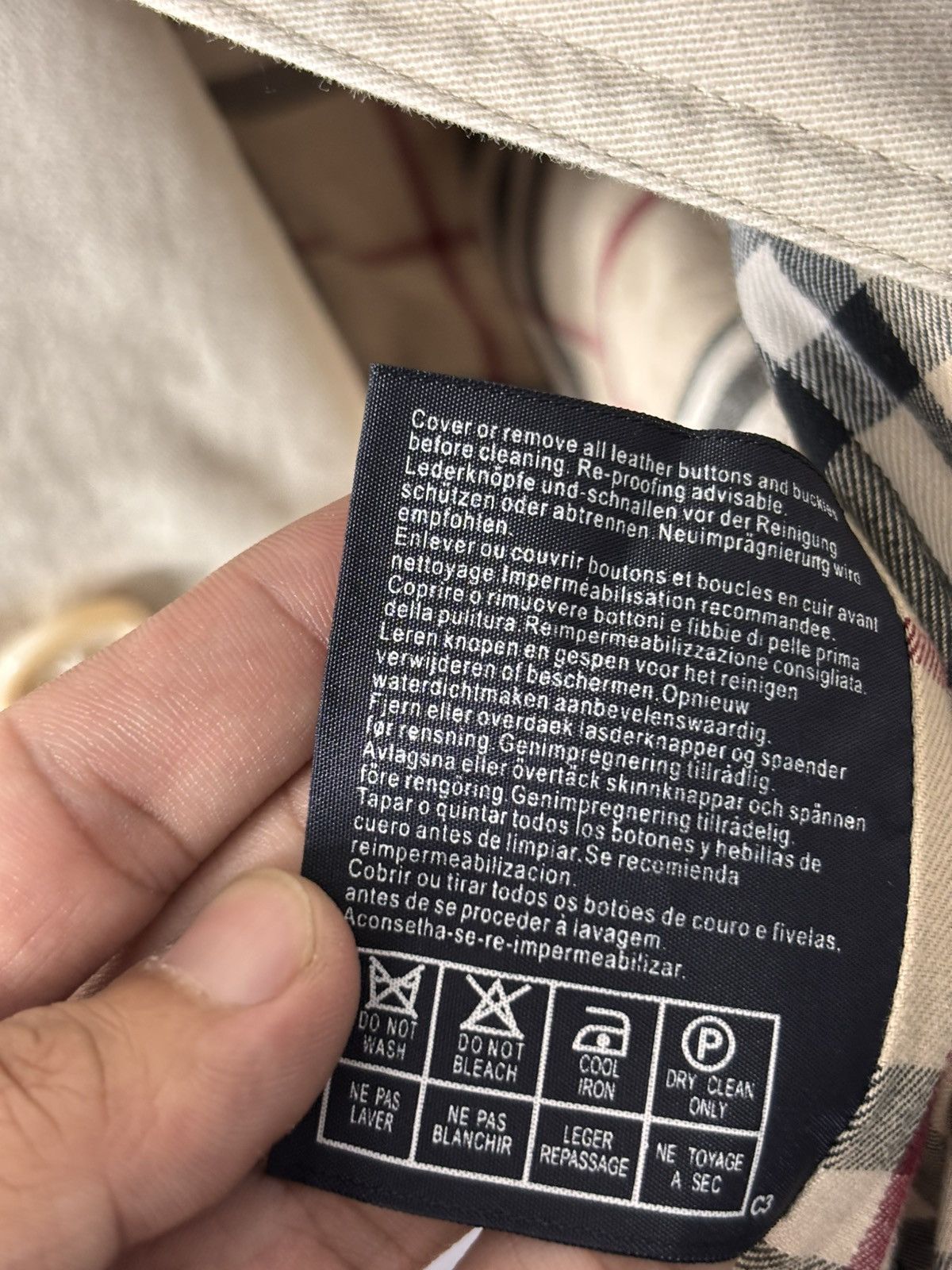 Burberry Burberry Double Breasted Jacket Beige Size L / US 10 / IT 46 - 3 Thumbnail