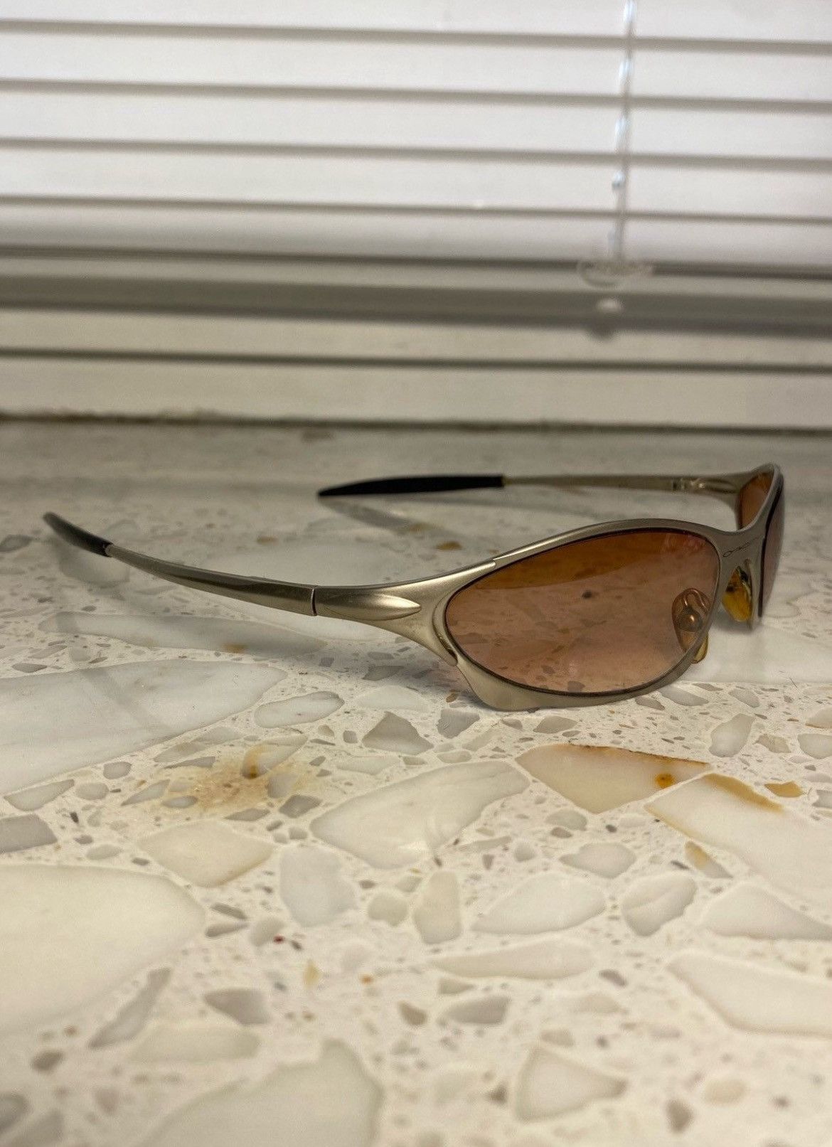Oakley Vintage Gold Oakley Sunglasses Size ONE SIZE - 5 Thumbnail