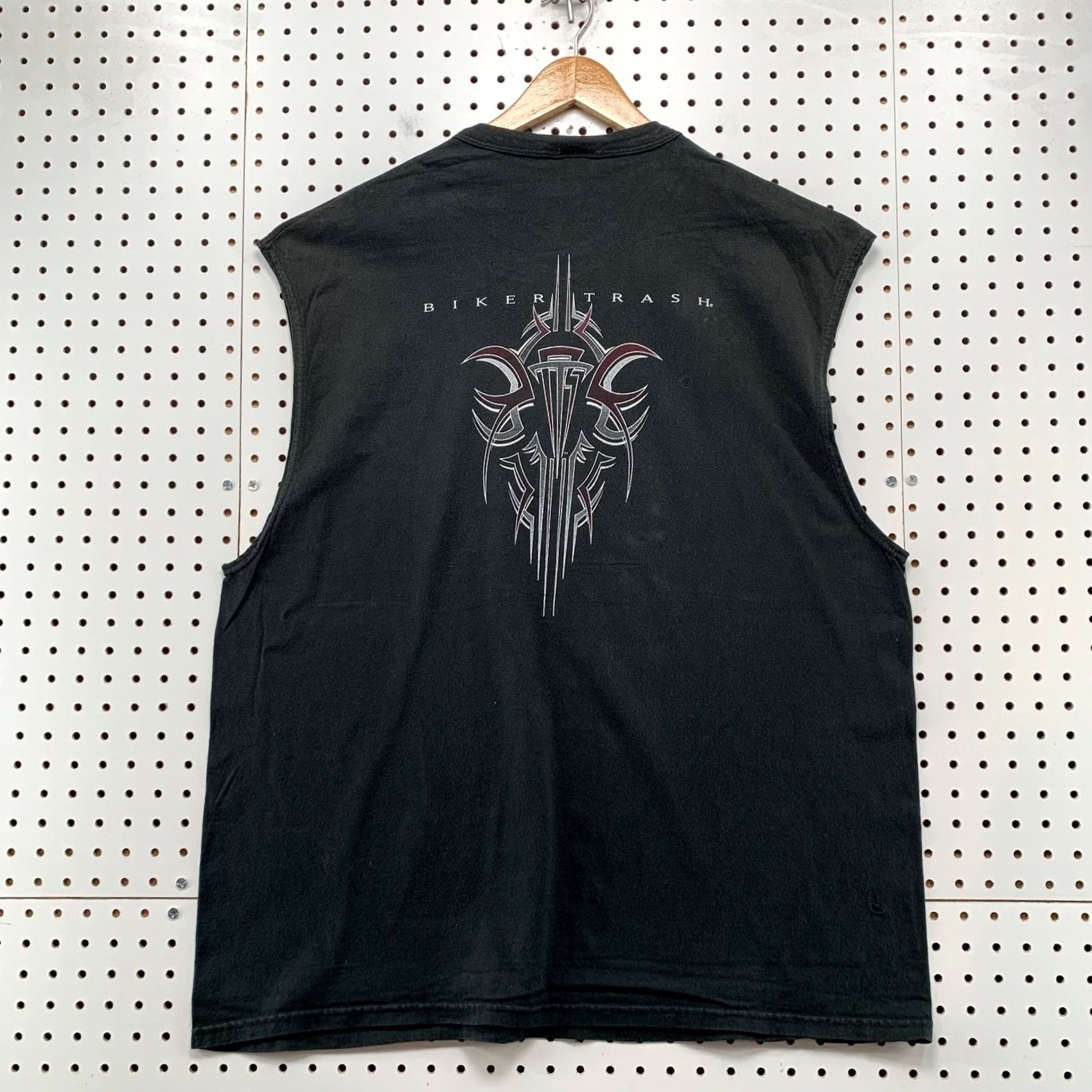 Vintage VINTAGE Biker Trash Shirt Mens 2XL Black Tribal Sleeveless Motorcyle 90s Size US XXL / EU 58 / 5 - 2 Thumbnail