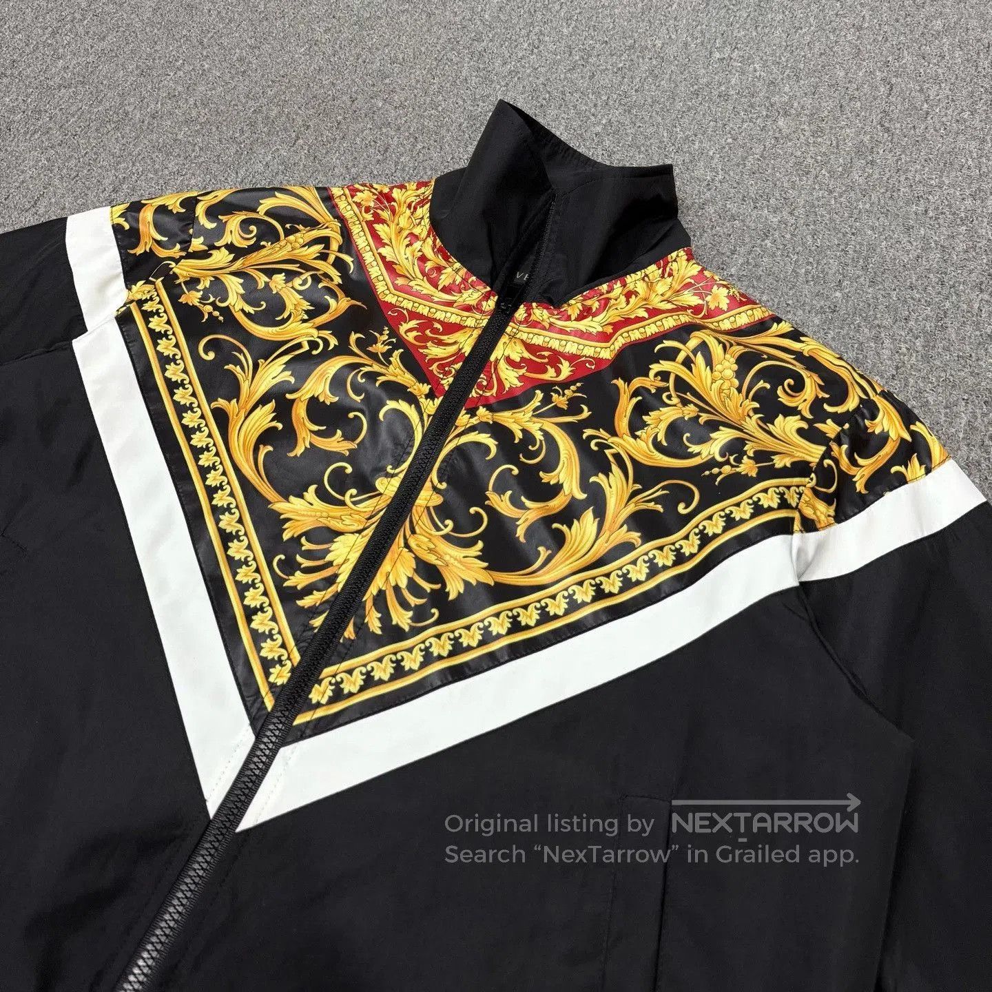Versace Versace Baroque Print Zip-Front Jacket. Size US S / EU 44-46 / 1 - 3 Thumbnail