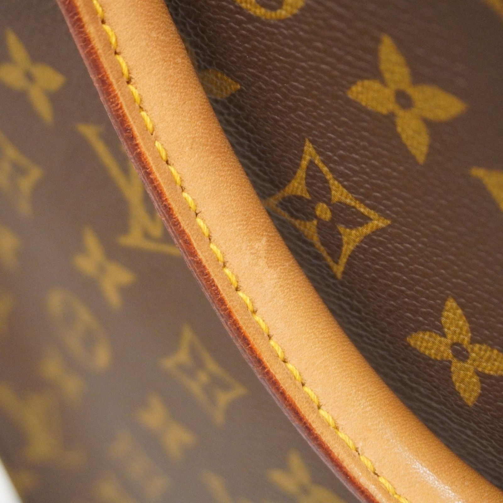 Louis Vuitton Brown Canvas Sac Plat