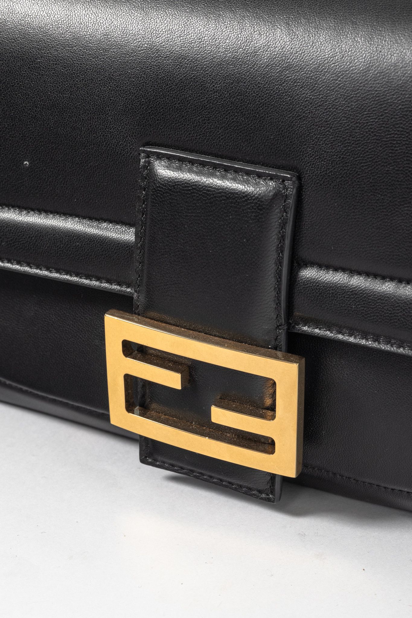 Fendi Fendi Baguette Black Nappa Leather FF Flap Bag Size ONE SIZE - 10 Thumbnail