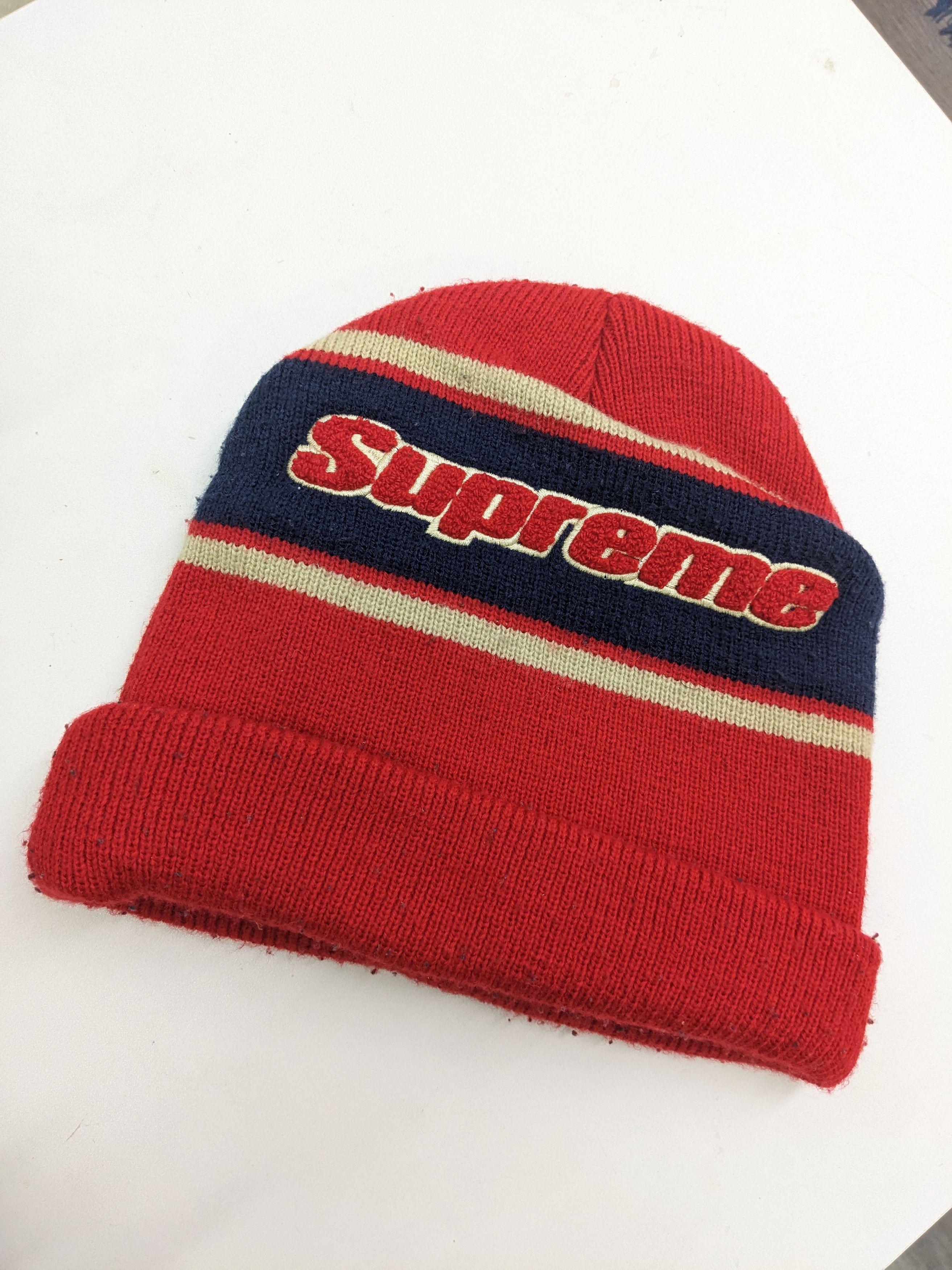 Supreme Supreme Chenille Stripe Knit Beanie Hat Red FW19 2019