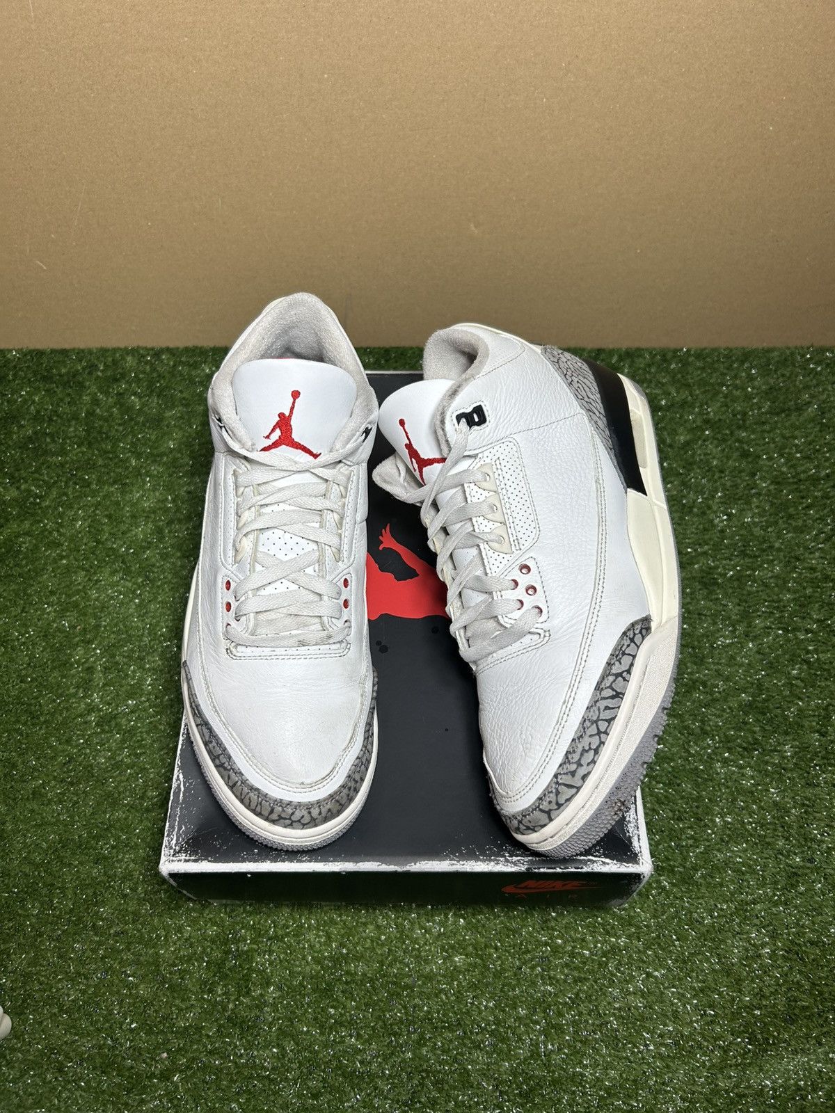 Jordan Brand Jordan 3 white cement reimagine Size US 11 / EU 44 - 1 Thumbnail