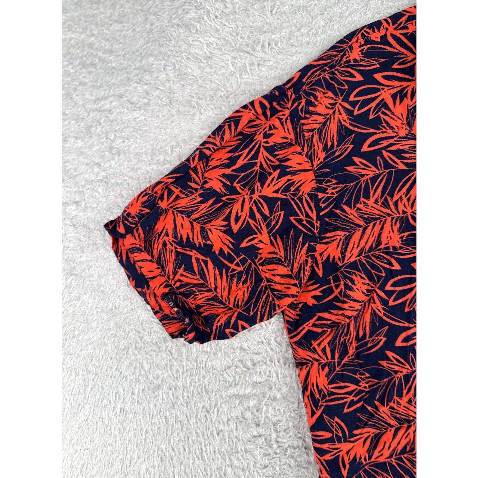 Vintage Up On Hawaiian Shirt Men L Blue Red Floral Palm Leaf Button-Up Rayon Short Sleeve Casual Shirt Size US L / EU 52-54 / 3 - 3 Thumbnail