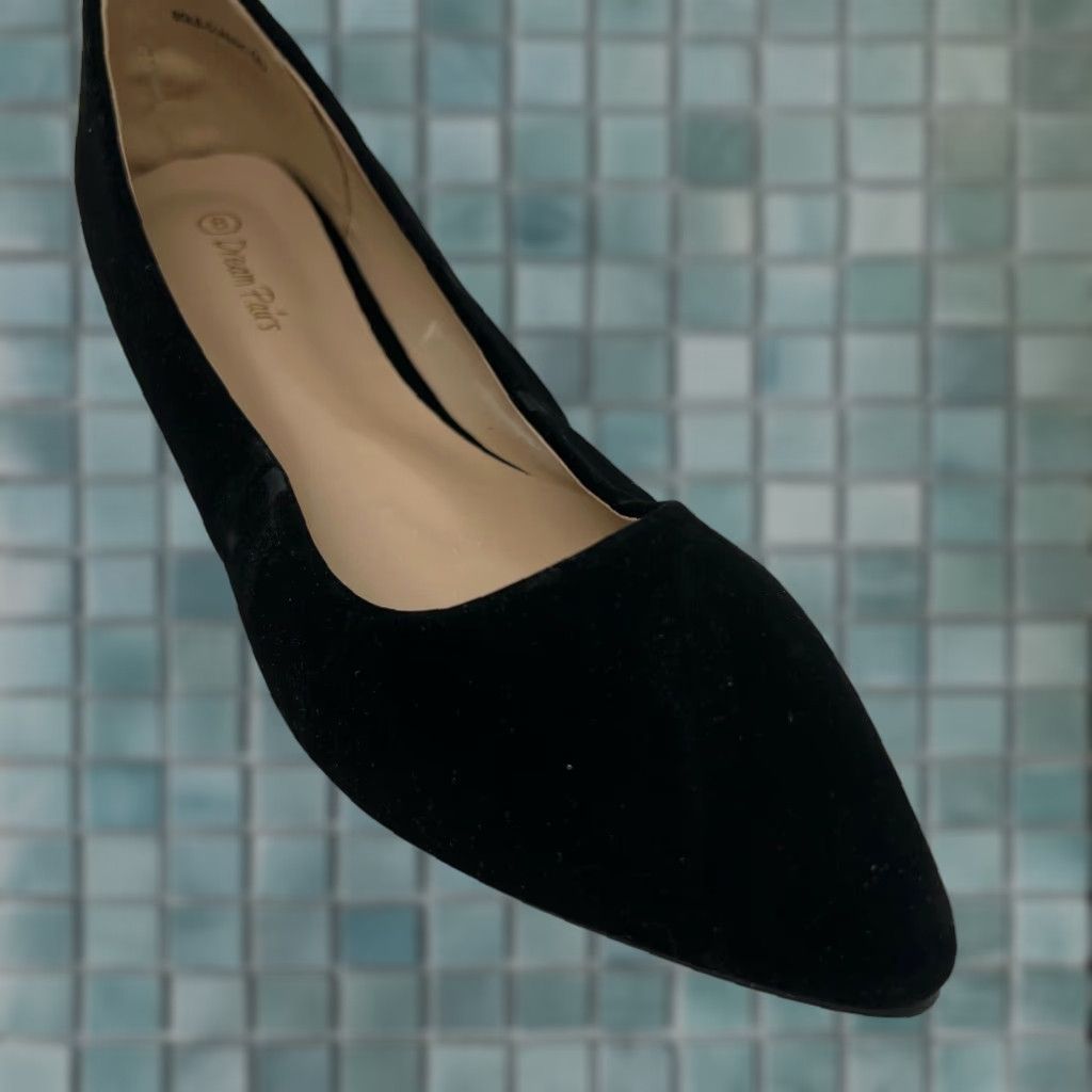 Vintage VINTAGE Dream Pairs Women's Ballet Flats Size 8 Black Pointed Toe Slip On Casual Flats Size US 8 / IT 38 - 1 Thumbnail