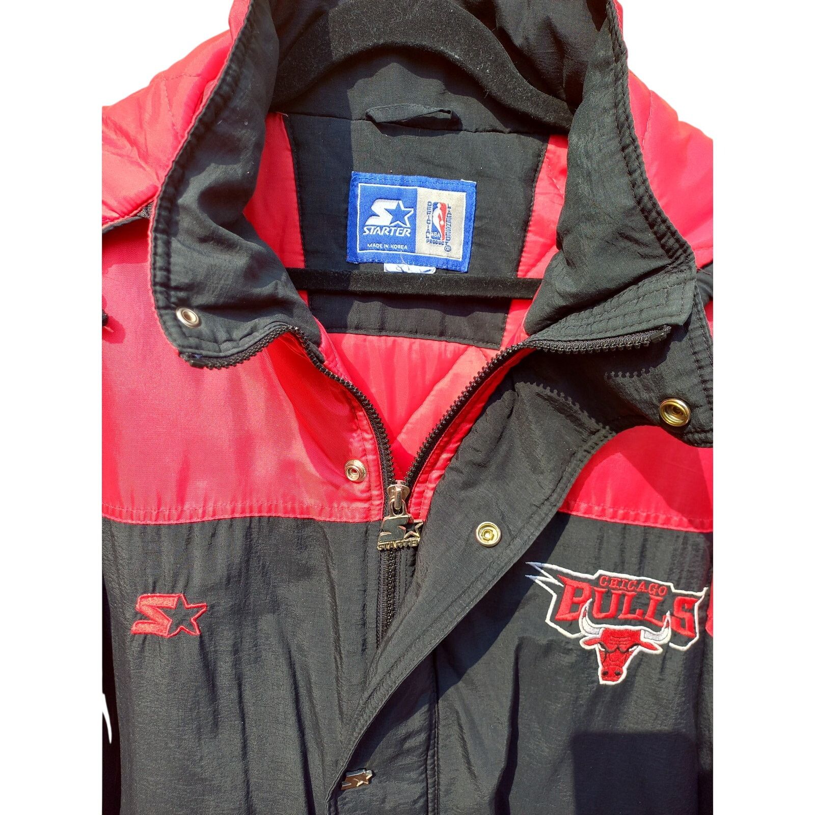 NBA × Starter Chicago Bulls 90s puffer "Baby Calf" blk red NBA vintage Size US XL / EU 56 / 4 - 5 Thumbnail