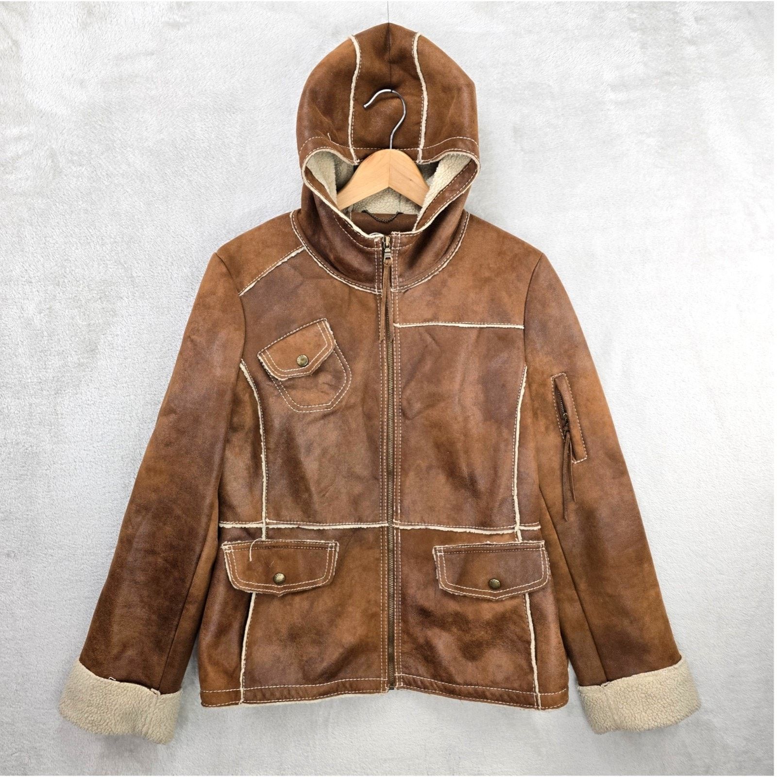 Guess Vintage Guess Jacket Womens Large Faux Suede Sherpa Leather Size L / US 10 / IT 46 - 1 Thumbnail
