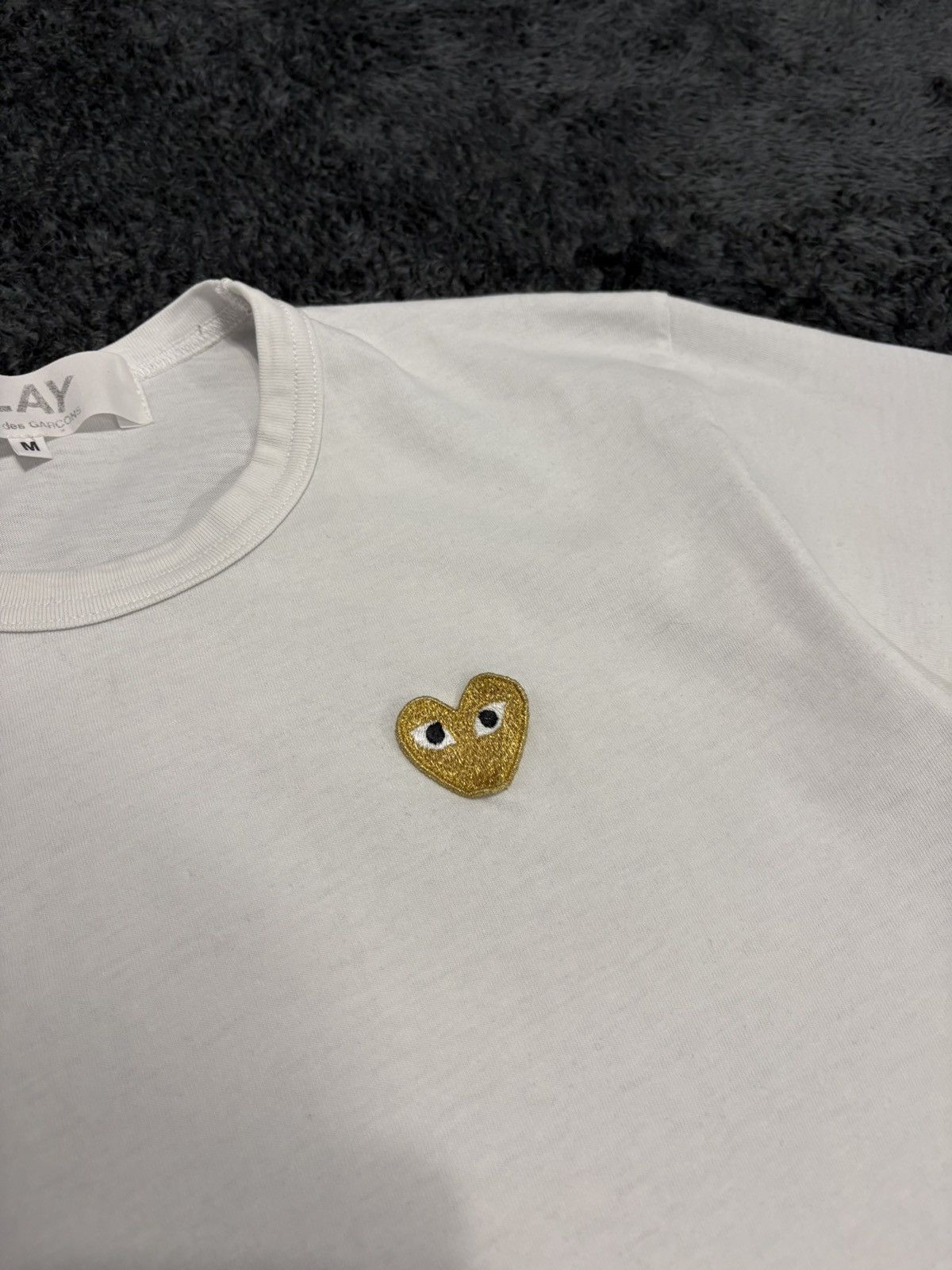 Comme des Garcons Comme Des Garcons PLAY White Tee Size US S / EU 44-46 / 1 - 4 Thumbnail