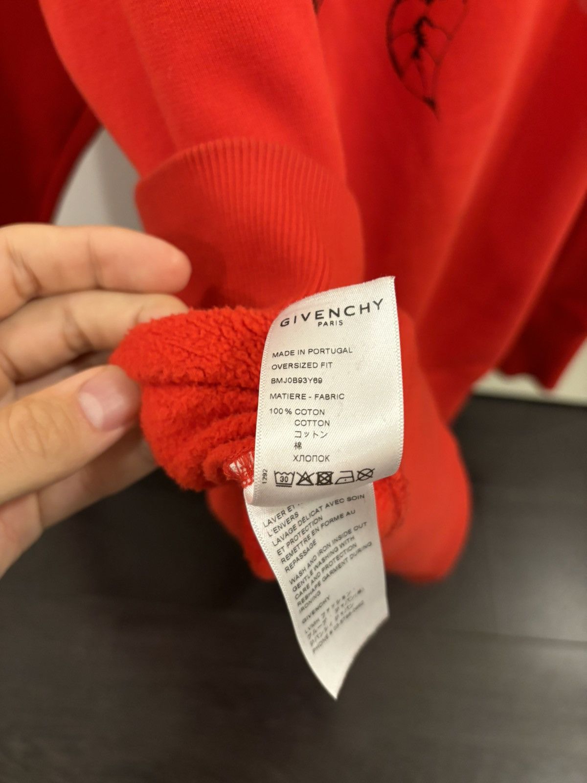 Givenchy Givenchy Emblem - been thru hell sweatshirt - M Size US M / EU 48-50 / 2 - 10 Thumbnail
