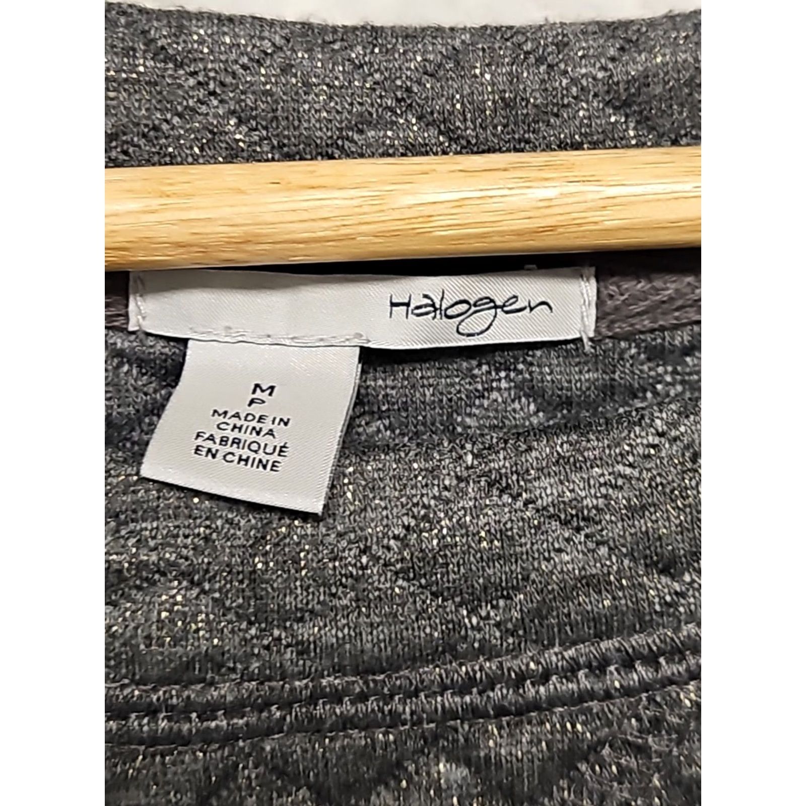 Vintage Halogen Quilted Knit Pullover Women’s Medium Gray Crewneck 3/4 Sleeve Knit Pullover Womens Medium Gray Quilted Knit Sweater Size M / US 6-8 / IT 42-44 - 4 Thumbnail