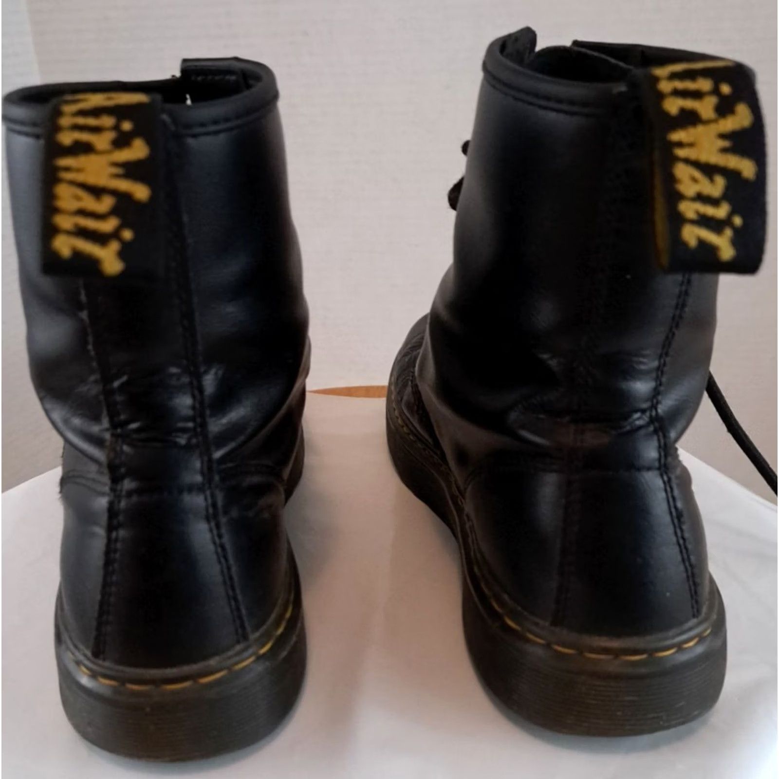 Dr. Martens VINTAGE Dr. Martens 1460 Zavala Combat Boots Boots Mens US 7 UK 6 EU 39 Black Leather Ankle Lace Up Round Toe Size US 7 / EU 40 - 6 Thumbnail
