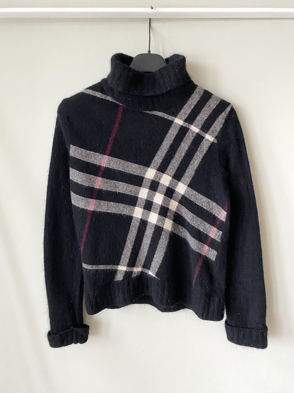 Burberry Burberry Turtleneck wool vintage check sweater Size XS / US 0-2 / IT 36-38 - 1 Thumbnail