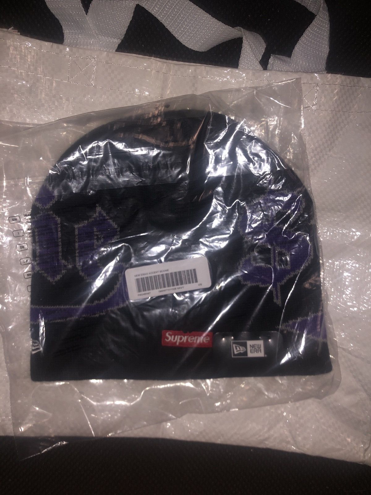 Supreme New Era Accent Beanie navy