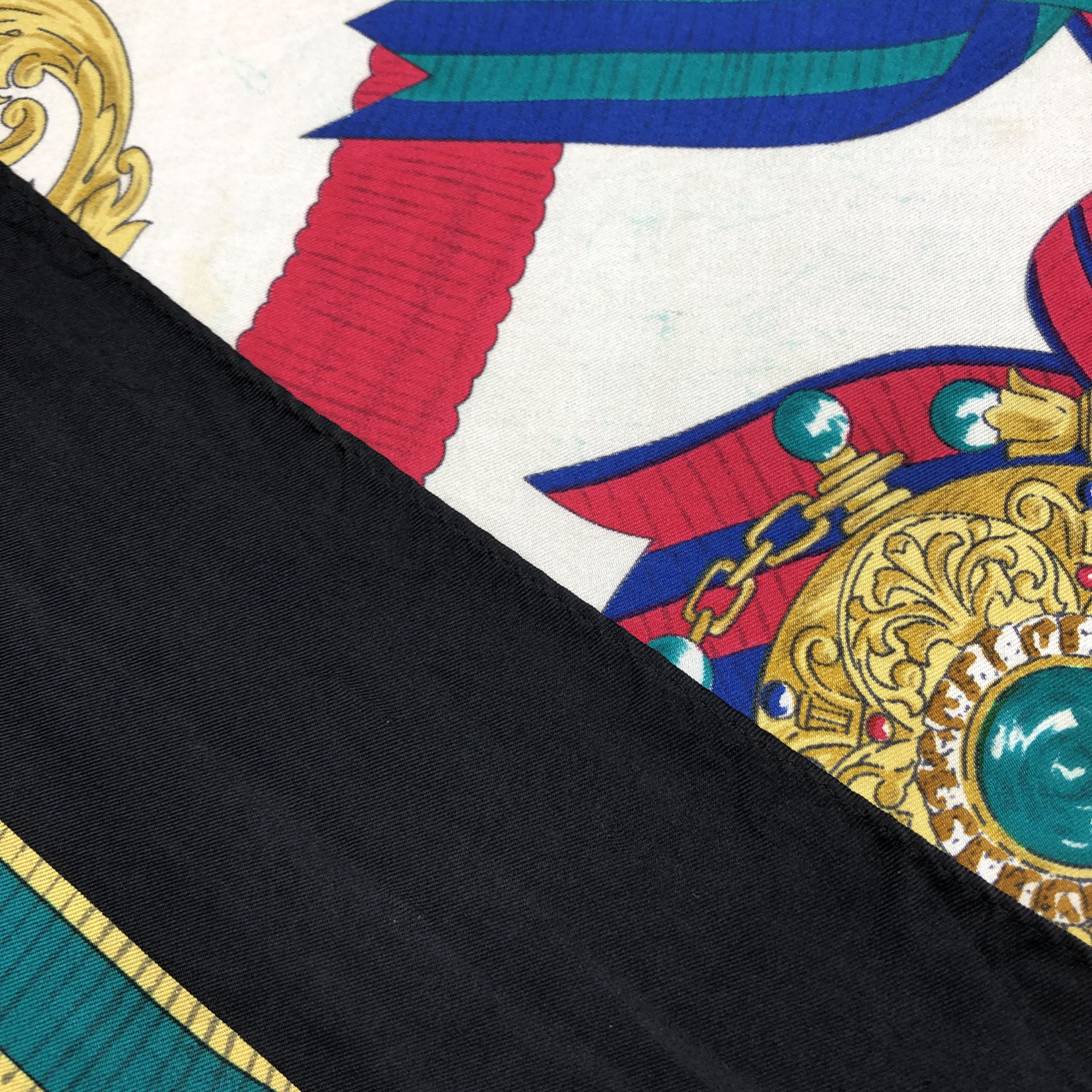 Other Vintage Luxury SILK Scarf Twill Stole Wraps Scarves Size ONE SIZE - 17 Thumbnail