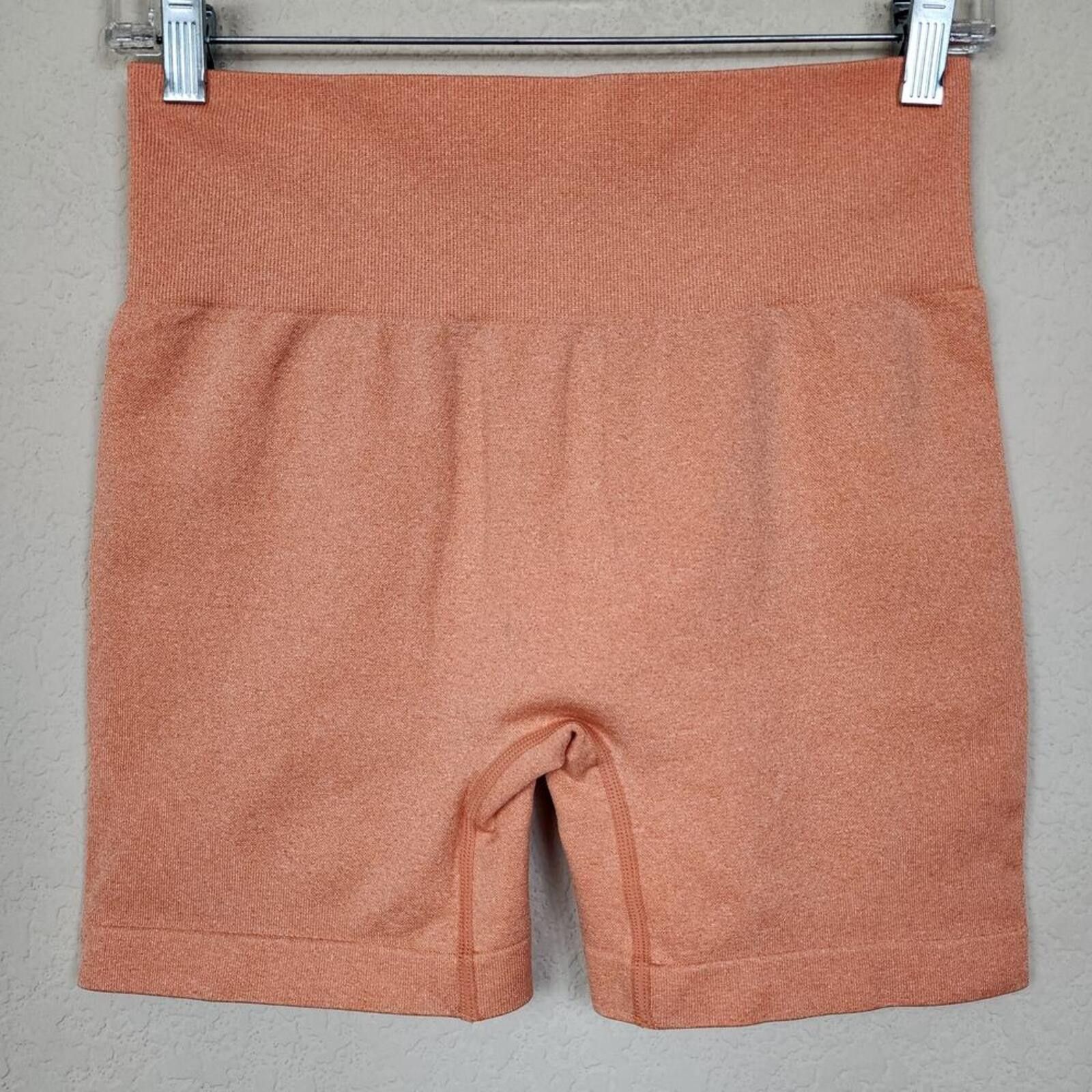 Other Large Orange Stretchy Athletic Shorts Size 36" / US 14 / IT 50 - 2 Thumbnail